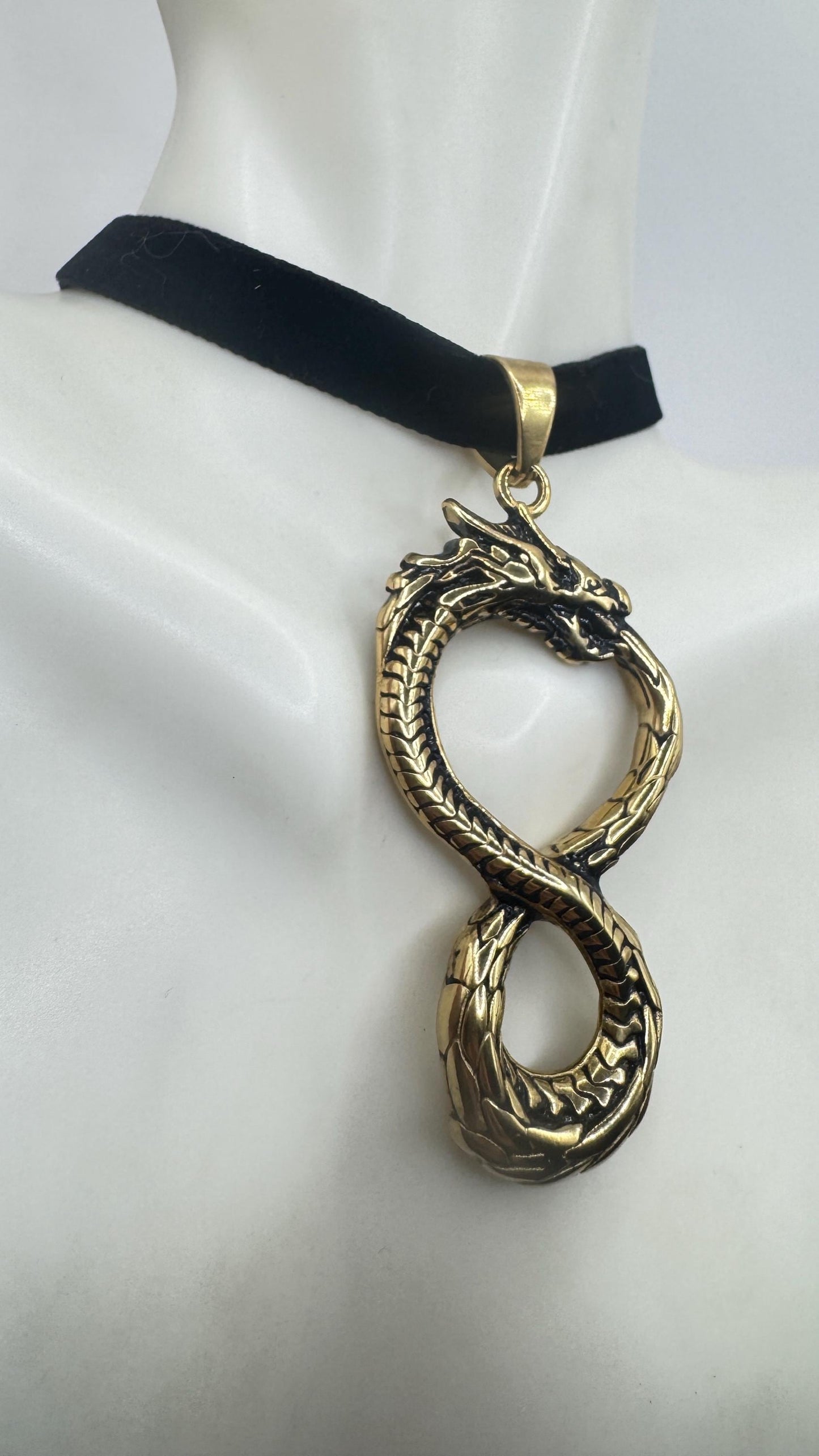 Vintage Dragon Infinity Choker Golden Stainless Steel Pendant Necklace