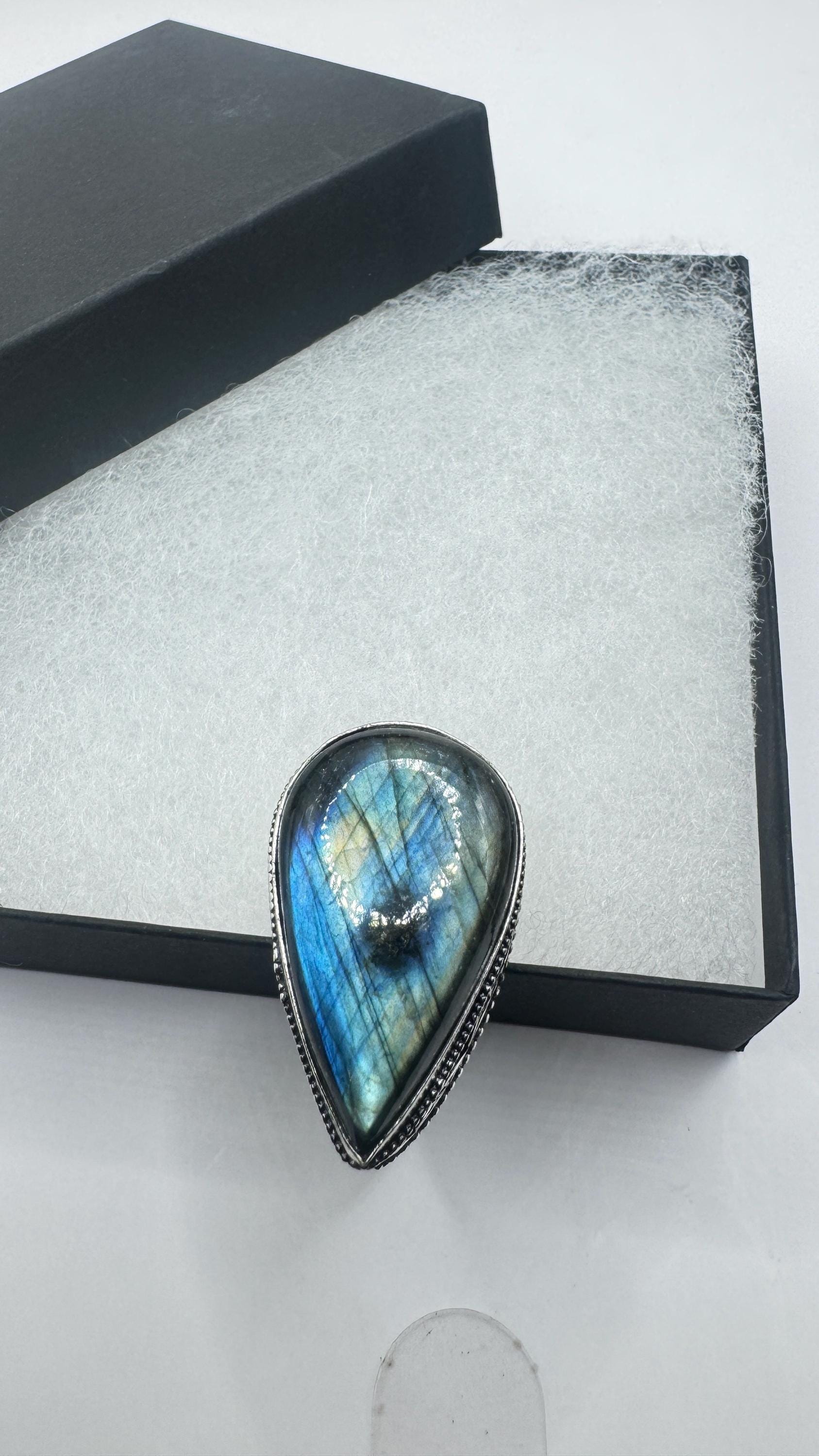 Vintage Large Labradorite Rainbow Moonstone Stone Silver Ring