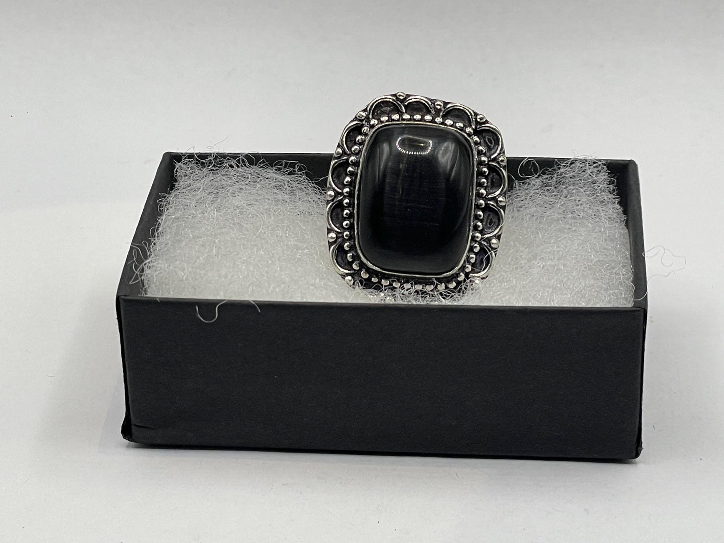 Vintage Black Catseye Silver Bronze Ring