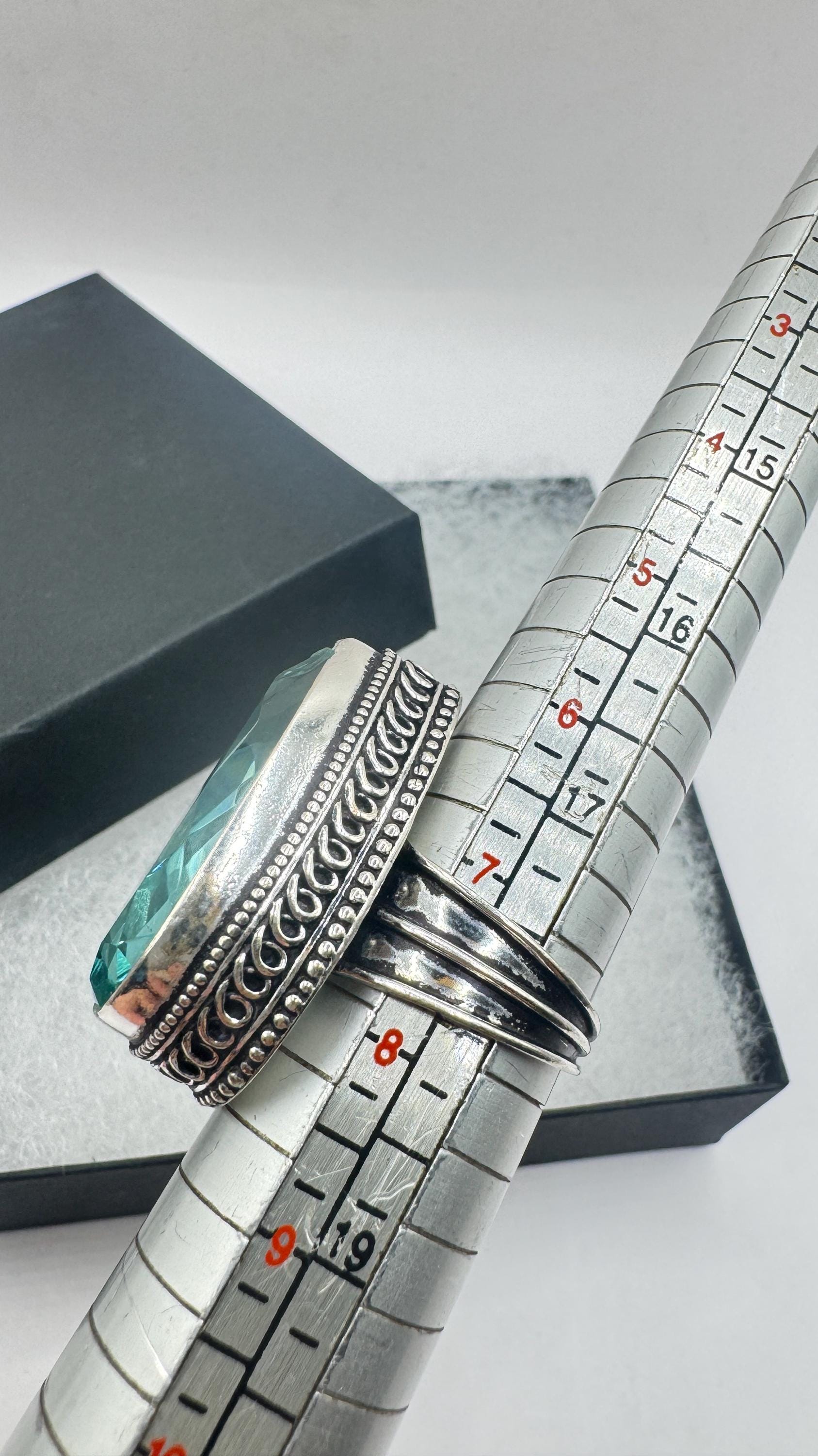 Vintage Aqua Vintage Art Glass Ring About 1.5 Inches Knuckle Ring