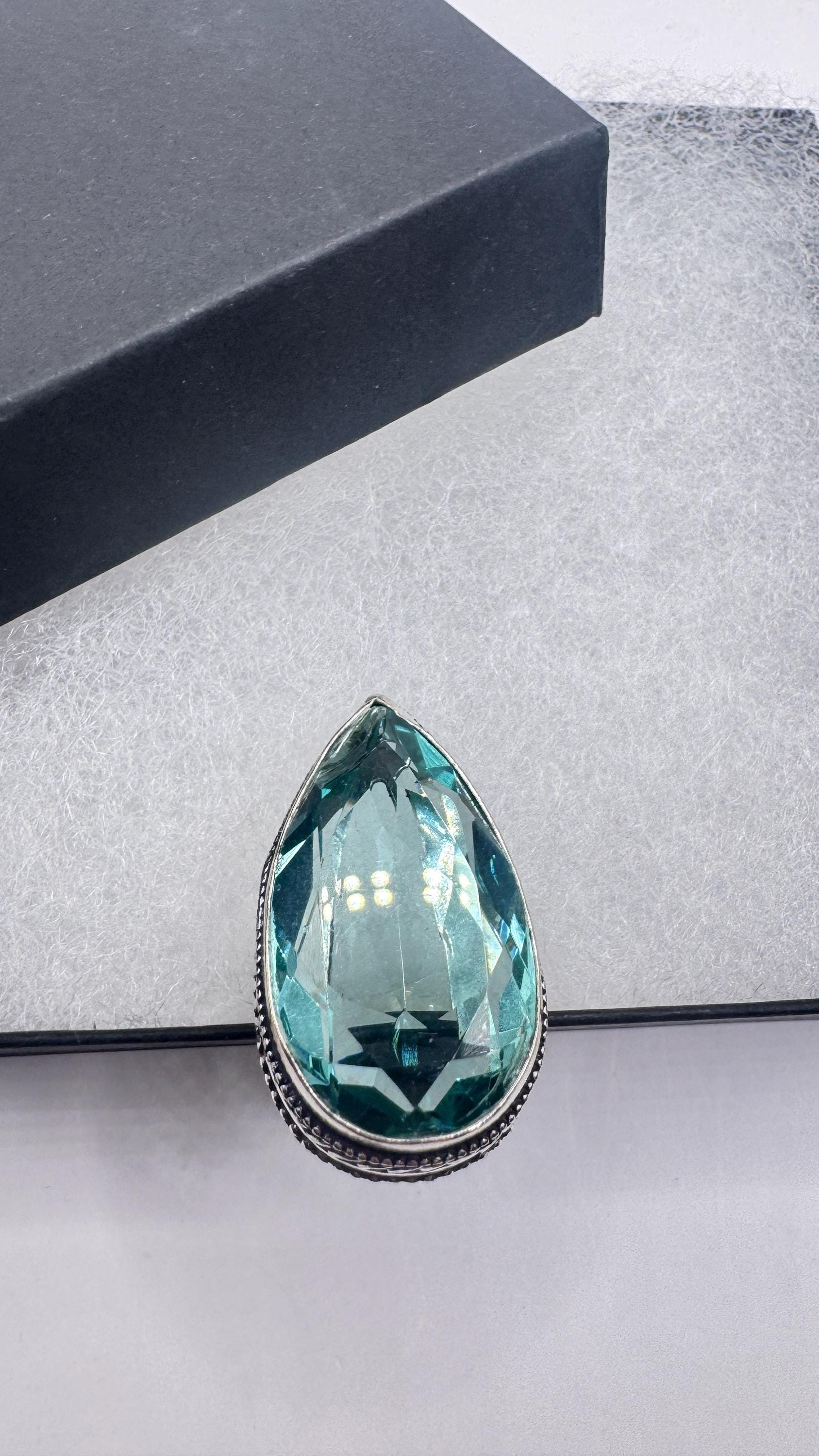 Vintage Aqua Vintage Art Glass Ring About 1.5 Inches Knuckle Ring