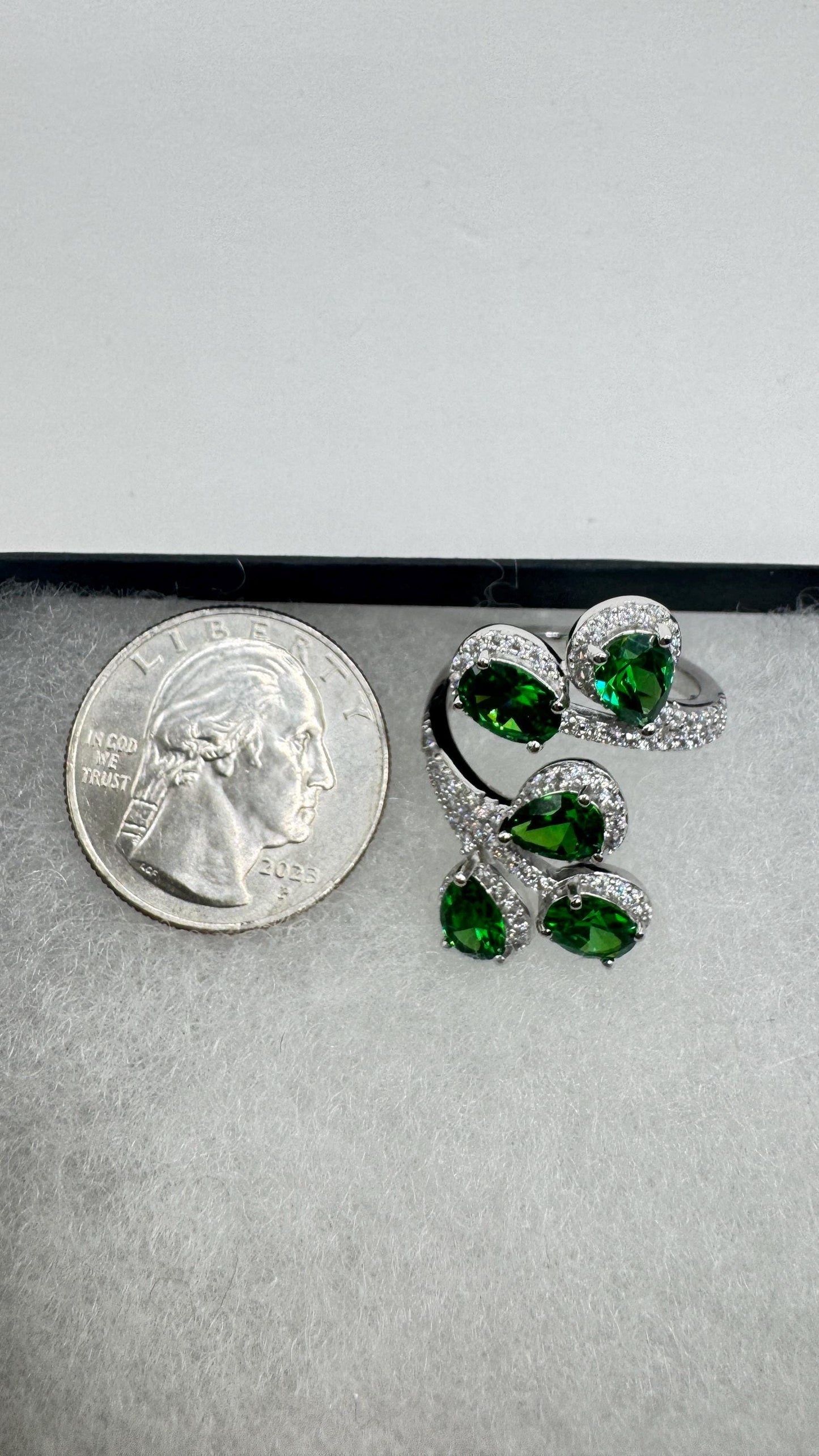 Vintage Green Cubic Zirconia Crystal 925 Sterling Silver Ring Adjustable