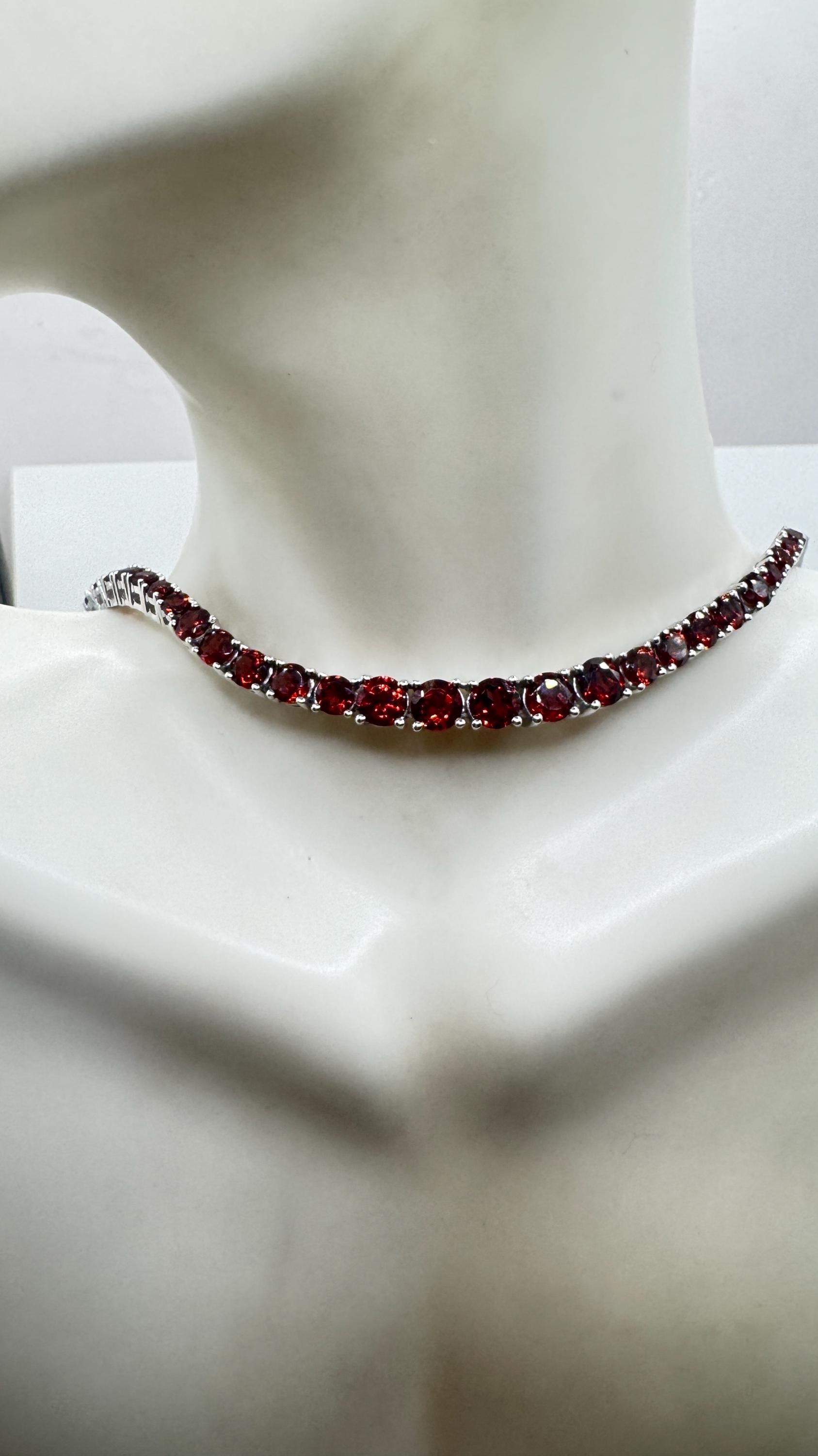 Vintage 925 Sterling Silver Red Garnet Necklace