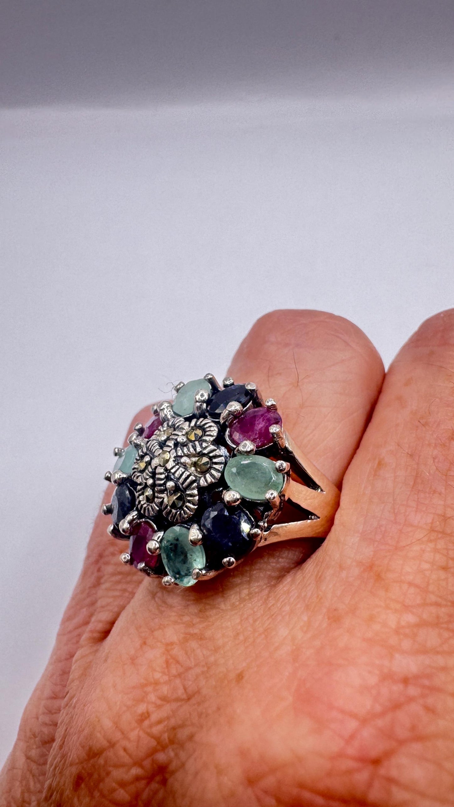 Vintage Green Emerald Ruby Sapphire Marcasite 925 Sterling Silver Cocktail Ring