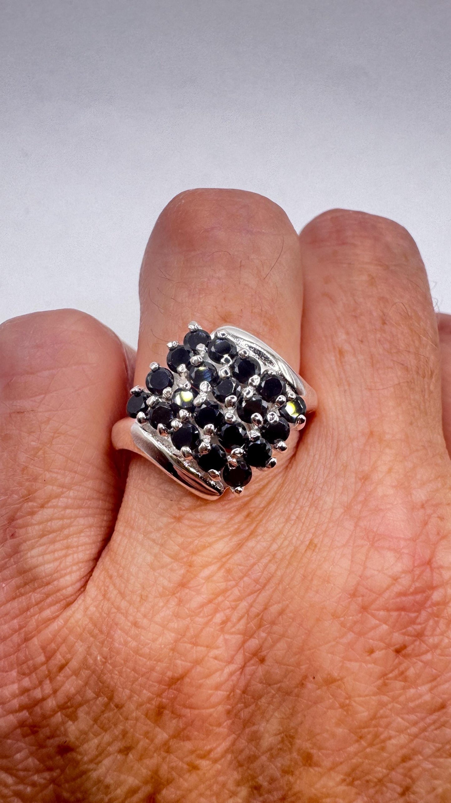Vintage Deep Blue Black Sapphire and white Sapphire 925 Sterling Silver Ring