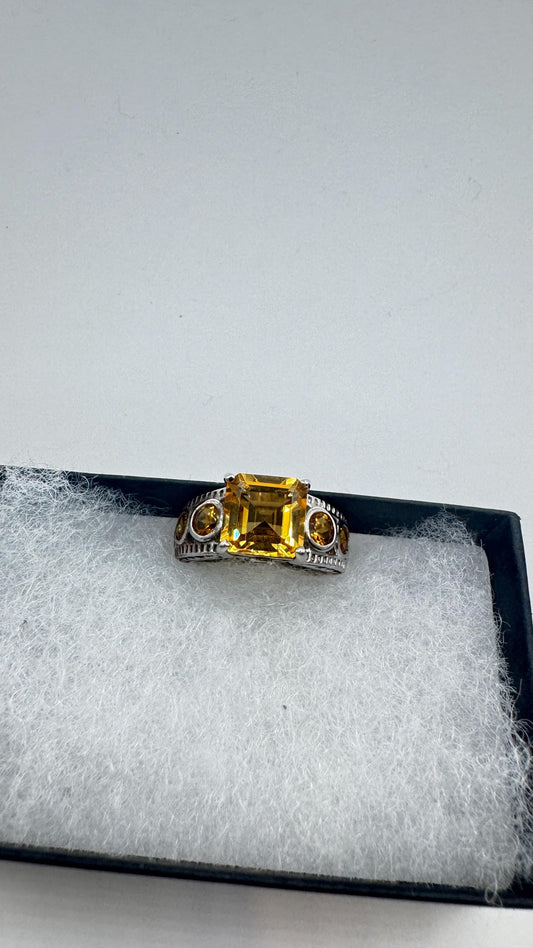 Vintage Gothic Golden Citrine Flower 925 Sterling Silver Ring