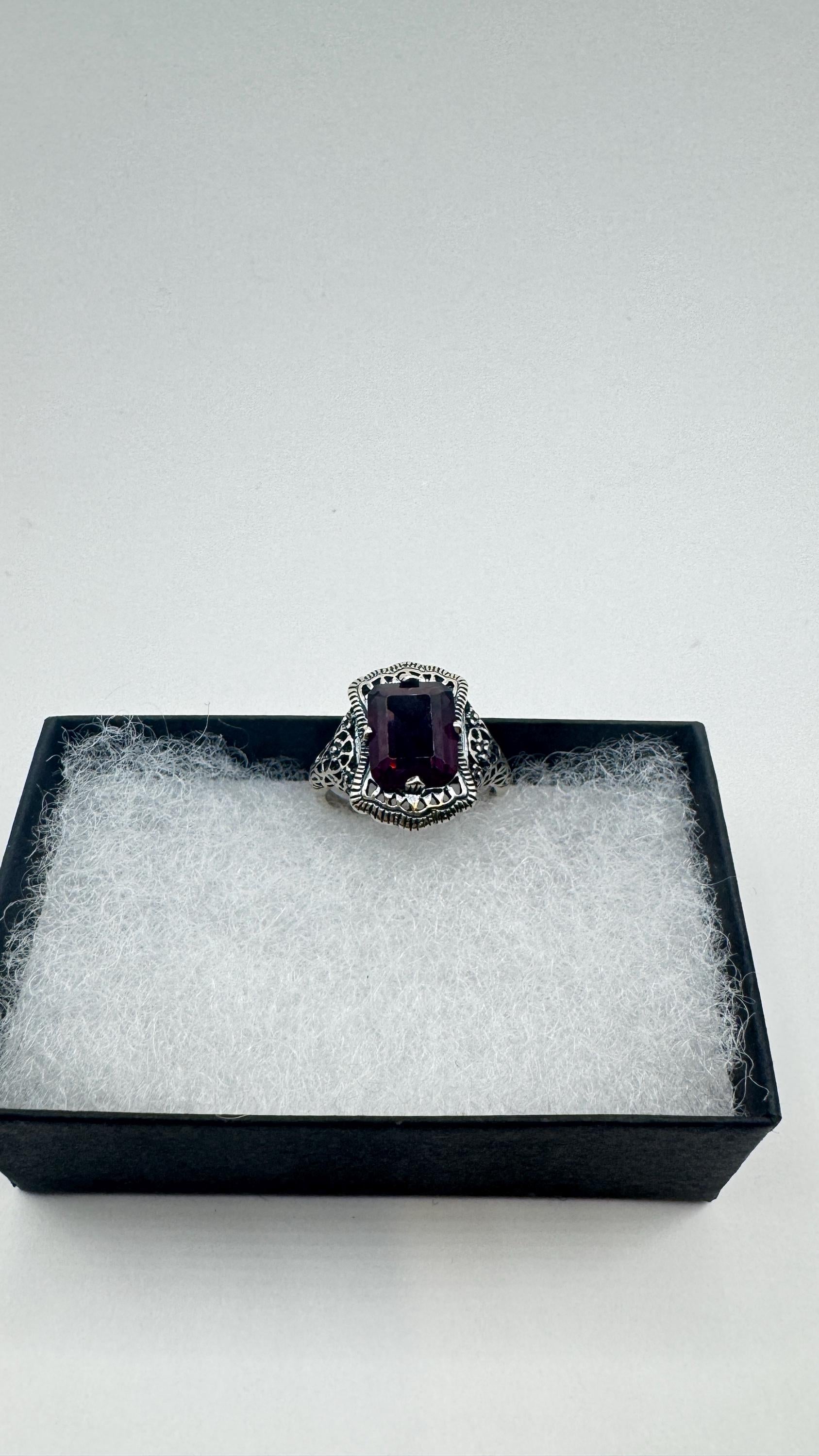 Vintage Garnet Crystal Ring 925 Sterling Silver