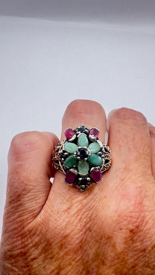 Vintage Green Emerald Ruby Sapphire Marcasite 925 Sterling Silver Cocktail Ring