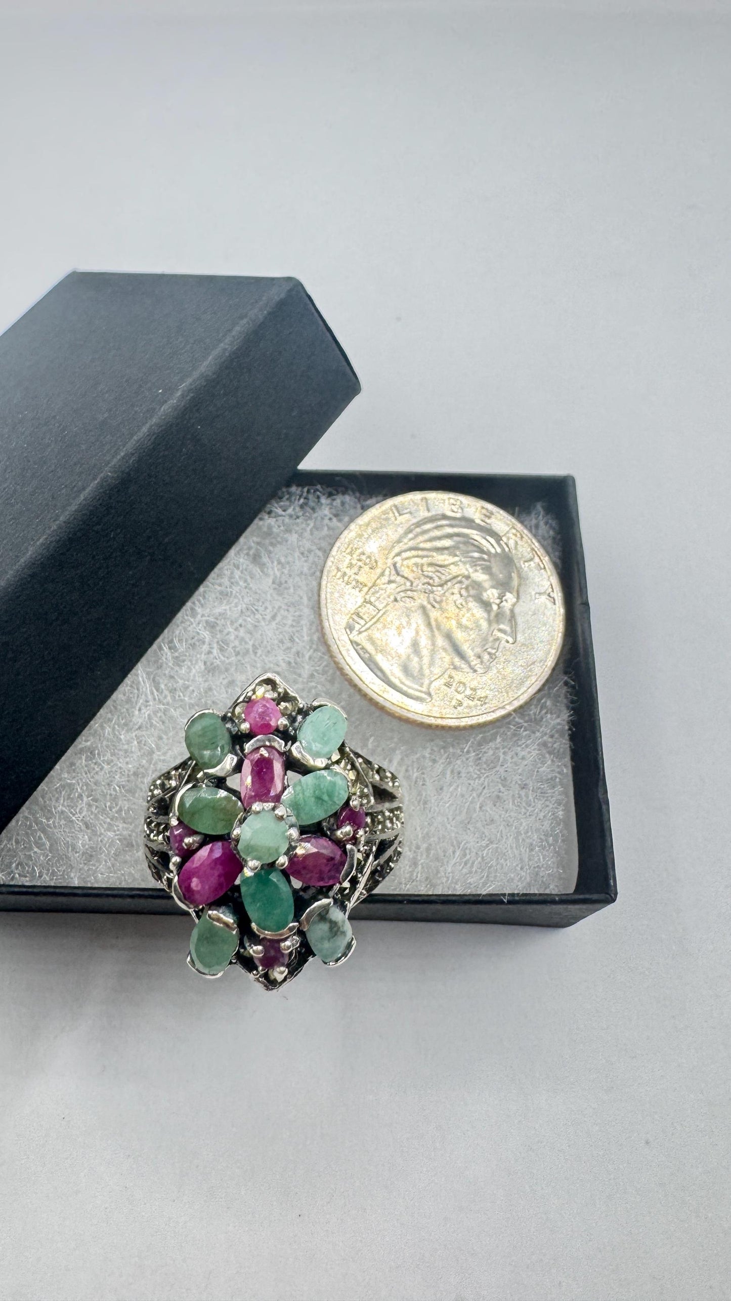 Vintage Green Emerald Ruby Sapphire Marcasite 925 Sterling Silver Cocktail Ring