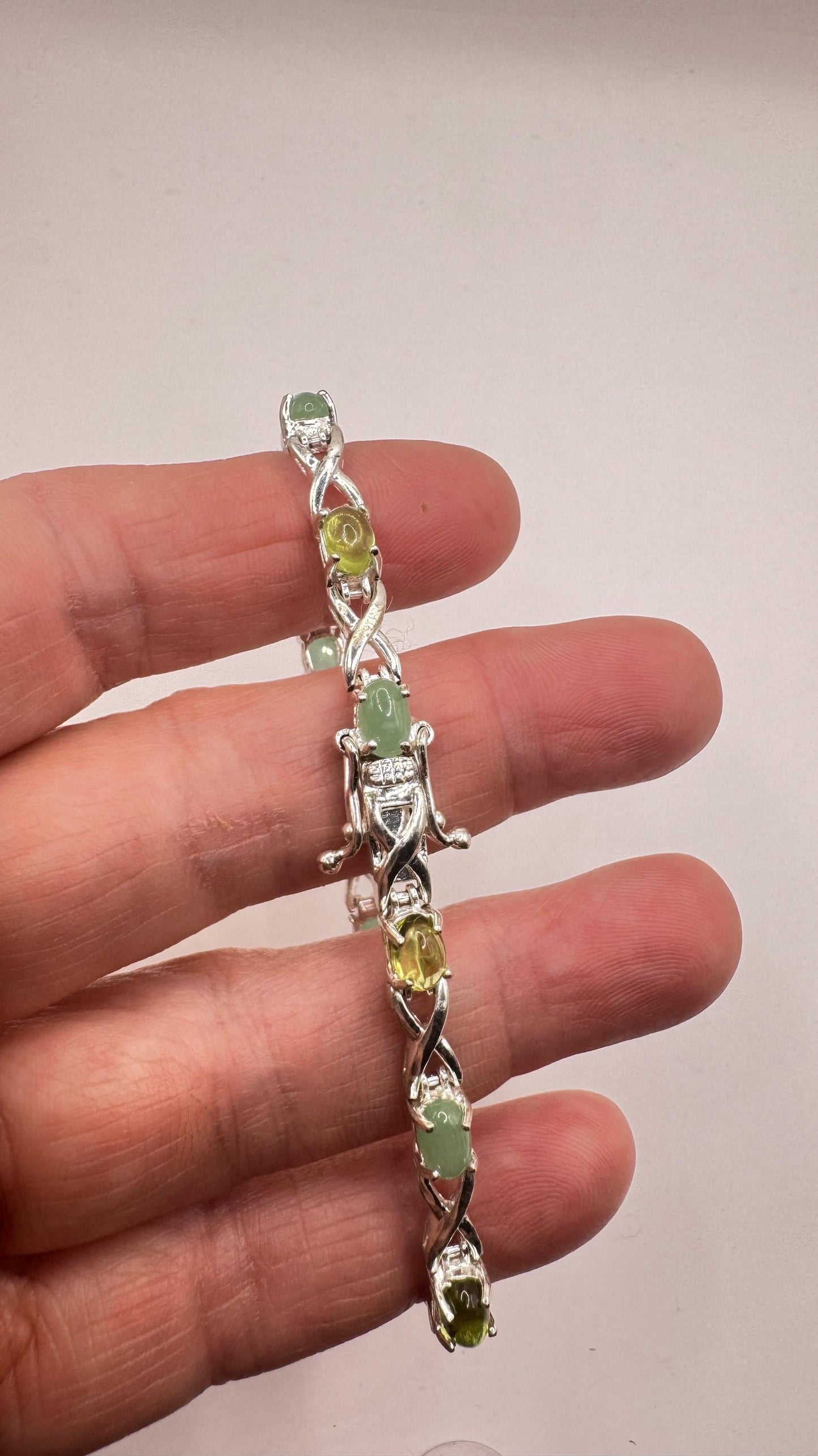 Vintage Green Peridot Nephrite Jade 925 Sterling Silver Bracelet