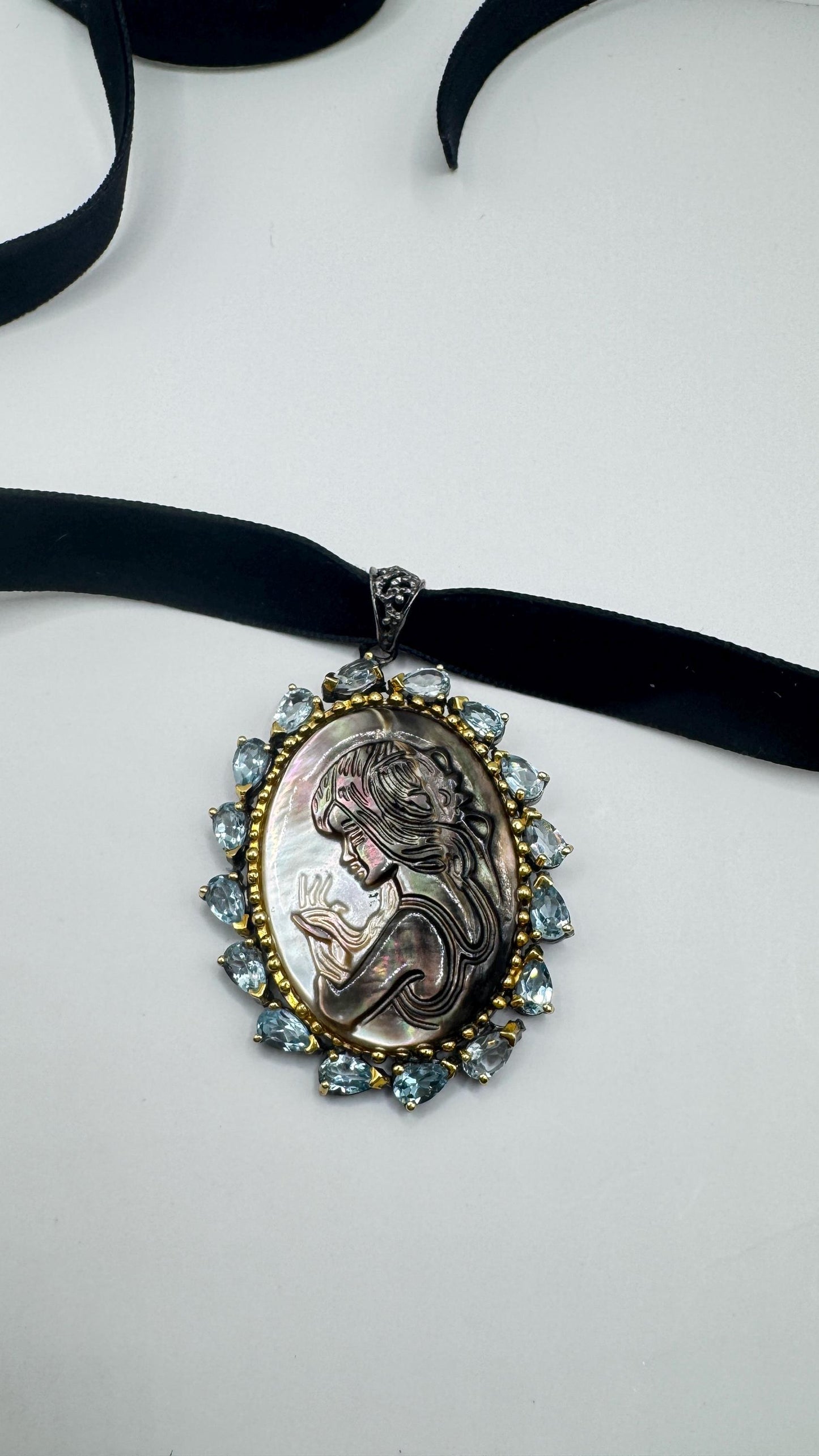 Vintage abalone Cameo Necklace 925 Sterling Silver