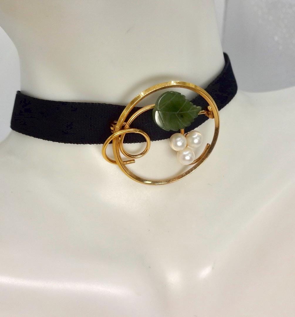 Vintage Green Jade Pearl Gold Filled Brooch Pin