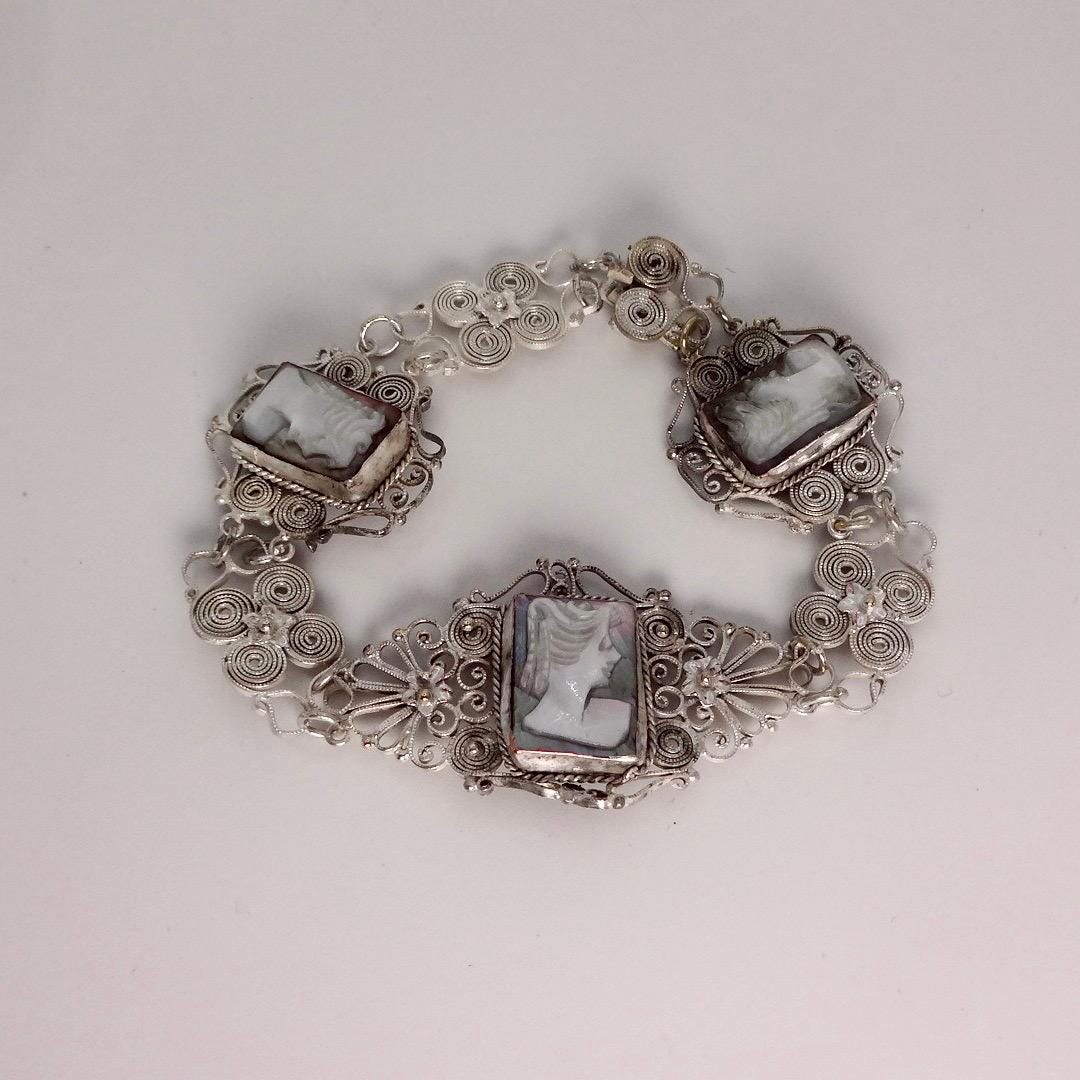 Vintage Cameo Bracelet 925 Sterling Silver 7 inches