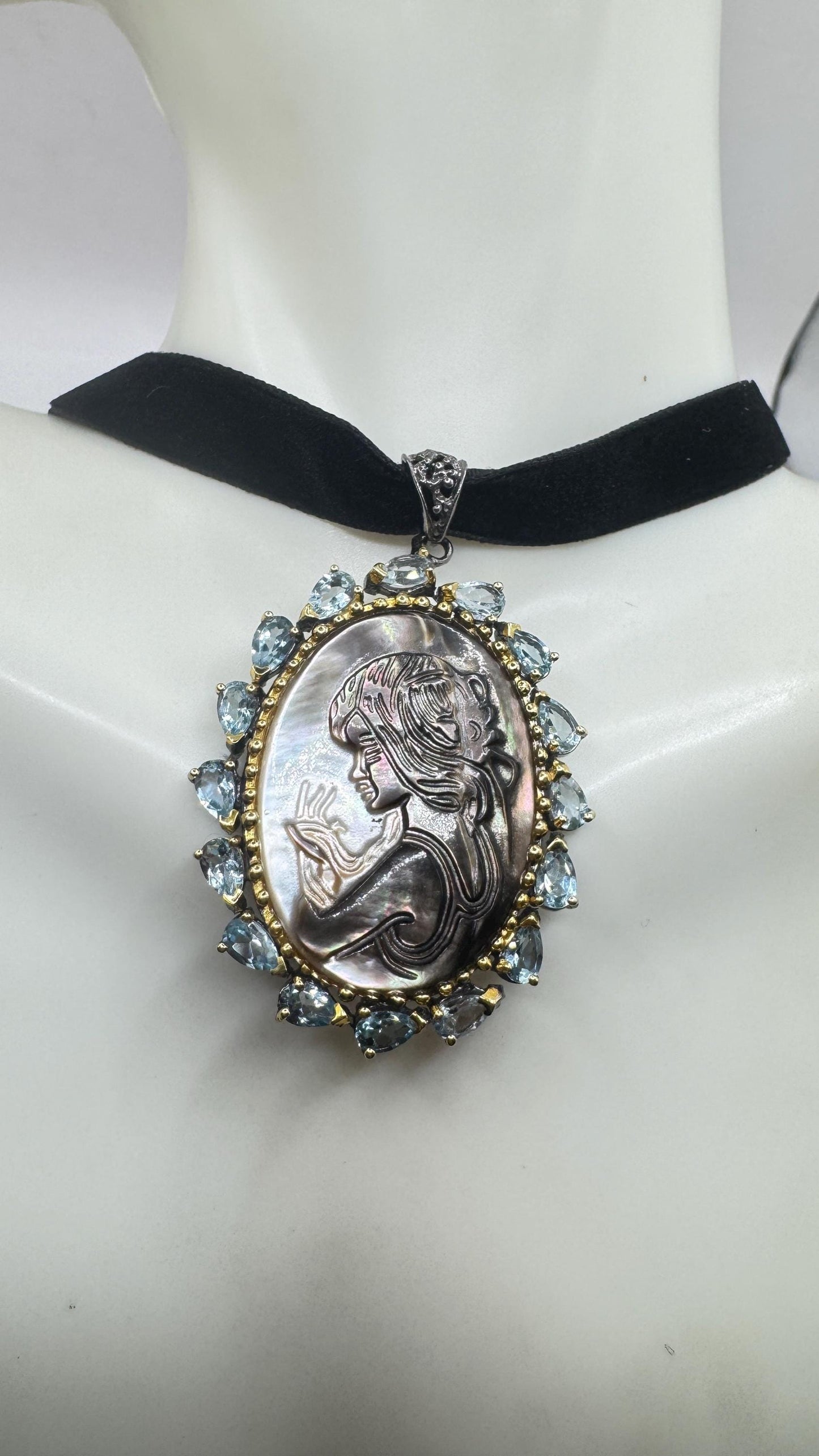 Vintage abalone Cameo Necklace 925 Sterling Silver
