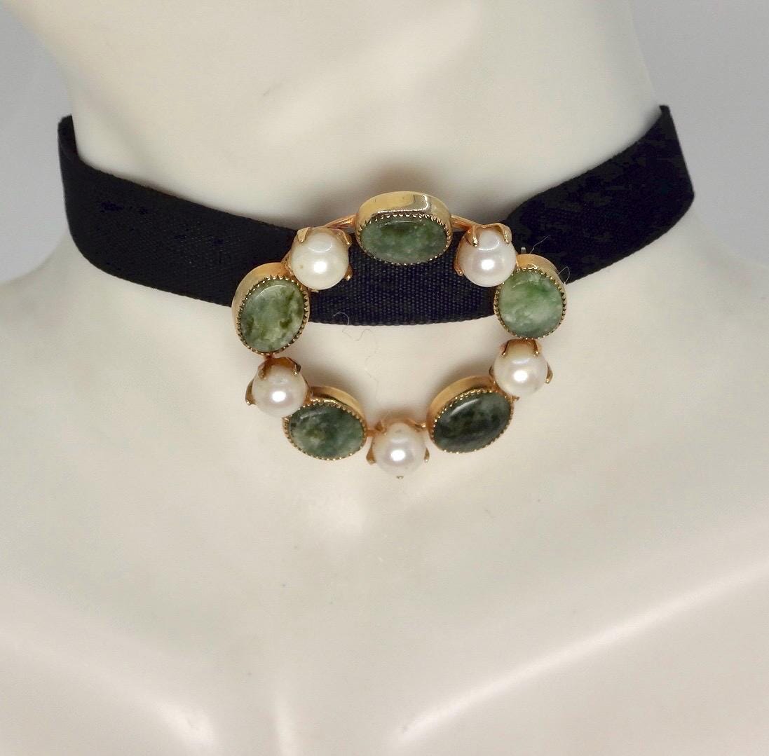 Vintage Green Jade Yellow Gold Filled Brooch Pin