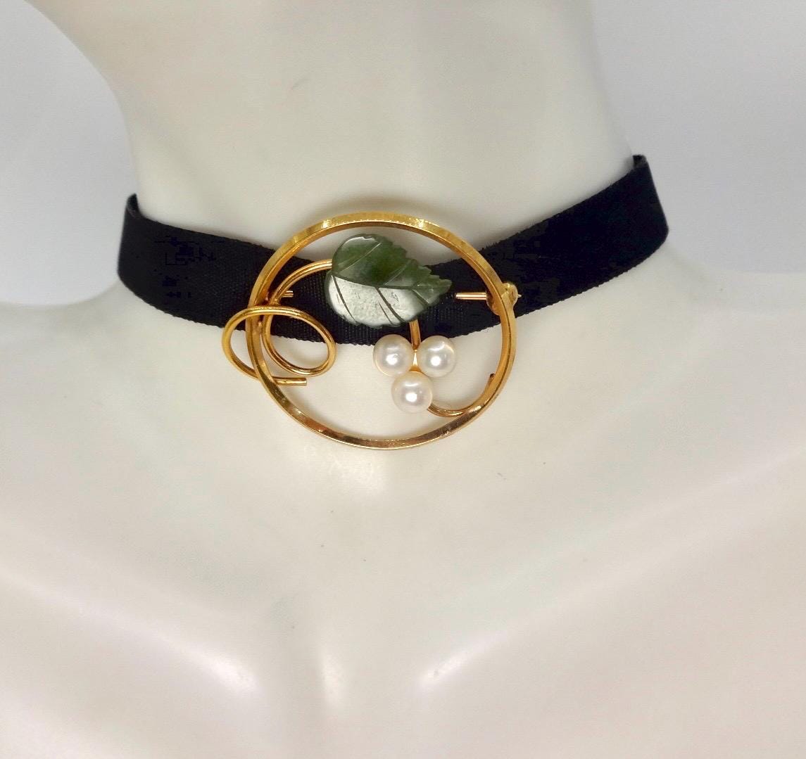 Vintage Green Jade Pearl Gold Filled Brooch Pin