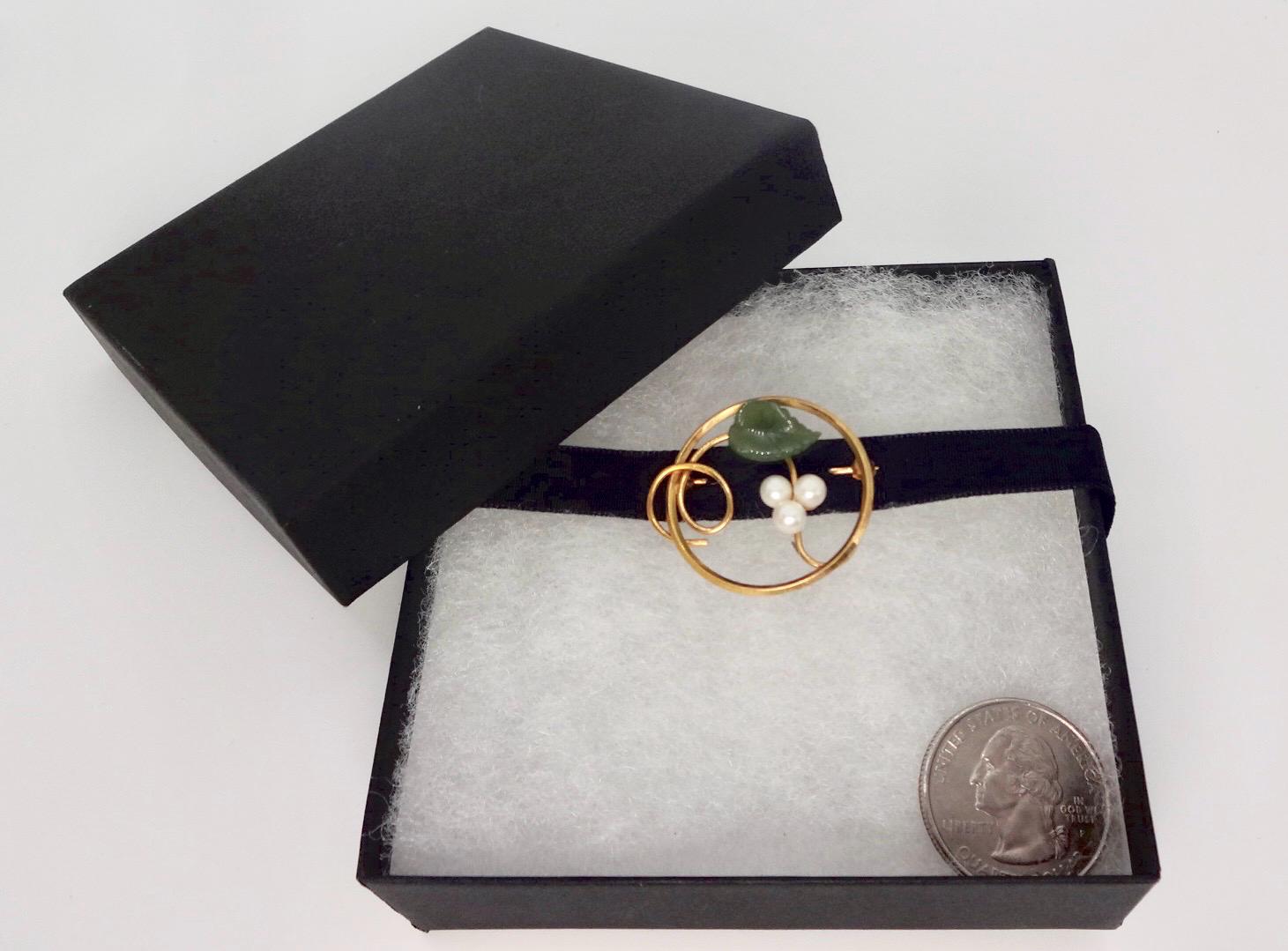 Vintage Green Jade Pearl Gold Filled Brooch Pin