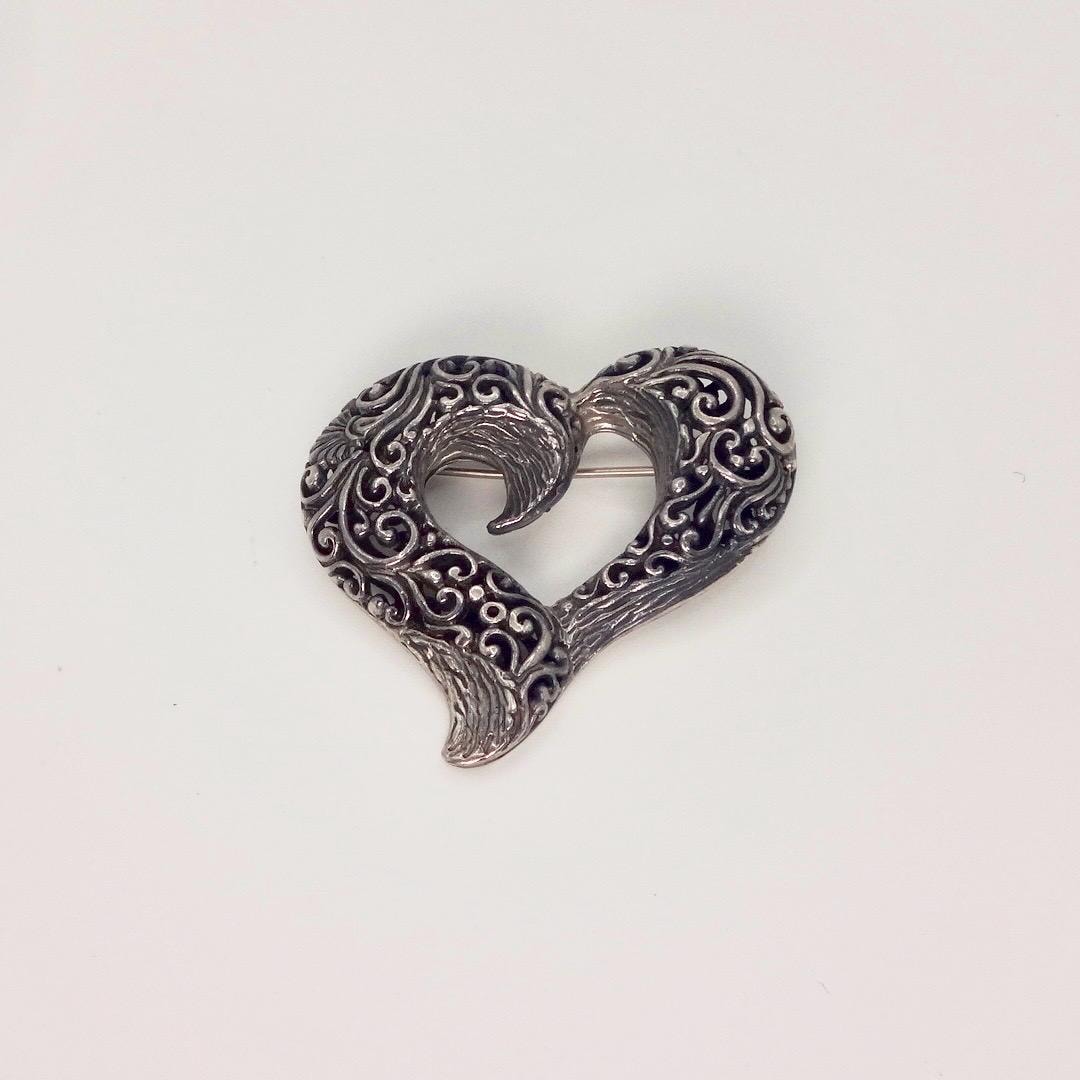 Vintage Handmade Genuine Marcasite 925 Sterling Silver valentine Heart Brooch