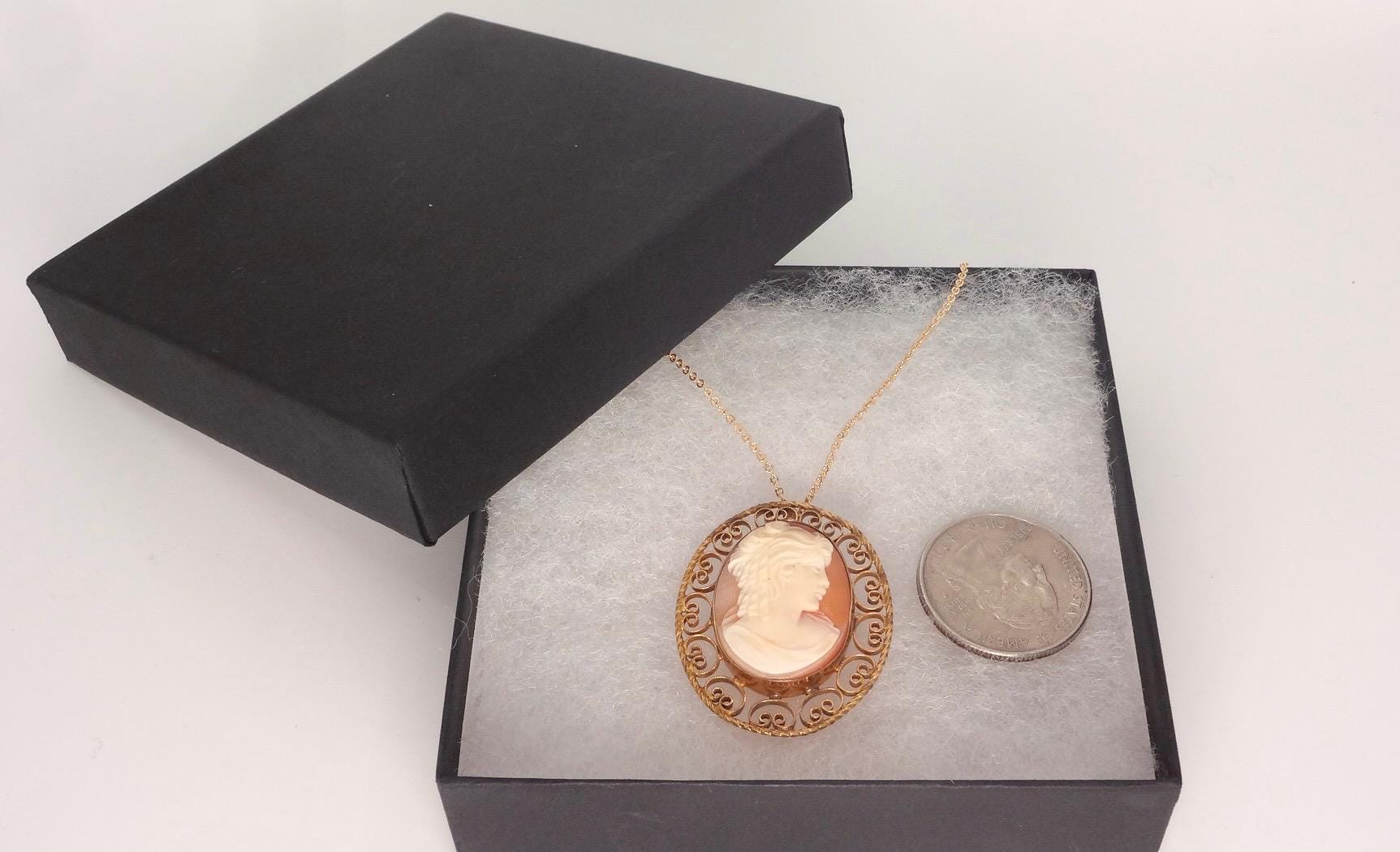 Vintage Shell Cameo 925 Sterling Silver 18 Inch Necklace Choker