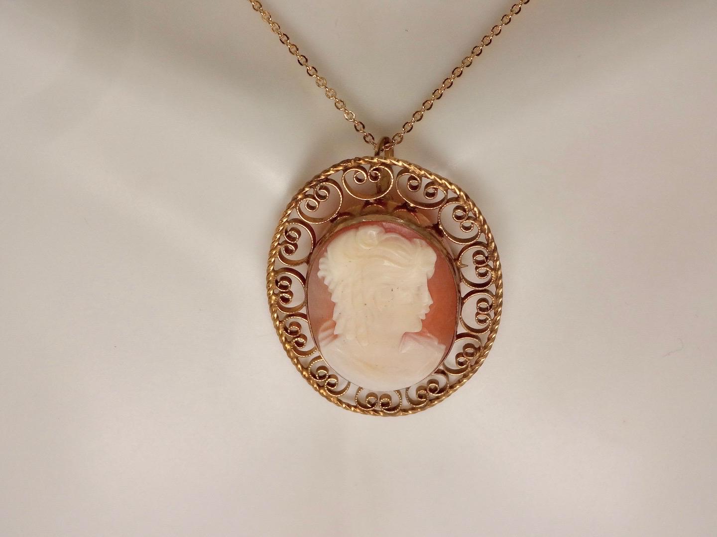 Vintage Shell Cameo 925 Sterling Silver 18 Inch Necklace Choker