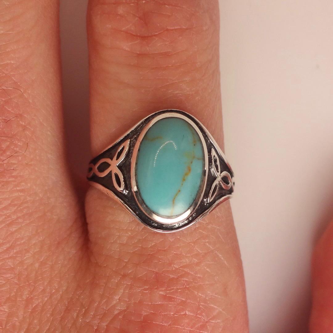 Vintage Turquoise Gemstone 925 Sterling Silver Celtic Ring