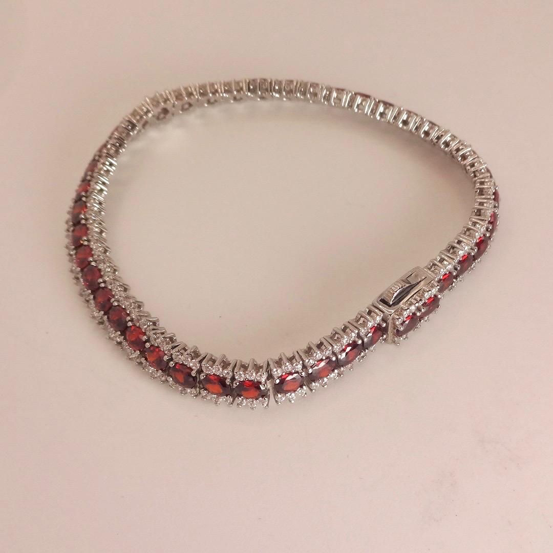 Bohemian Red Garnet Bracelet in 925 Sterling Silver Vintage 7.5 Inch