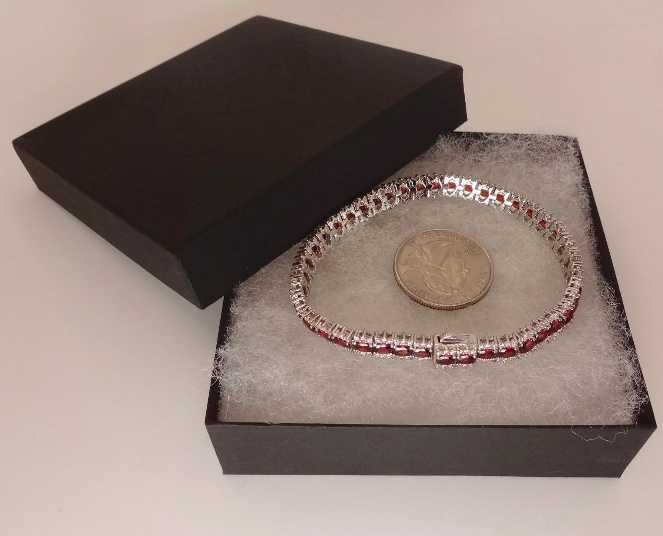 Bohemian Red Garnet Bracelet in 925 Sterling Silver Vintage 7.5 Inch