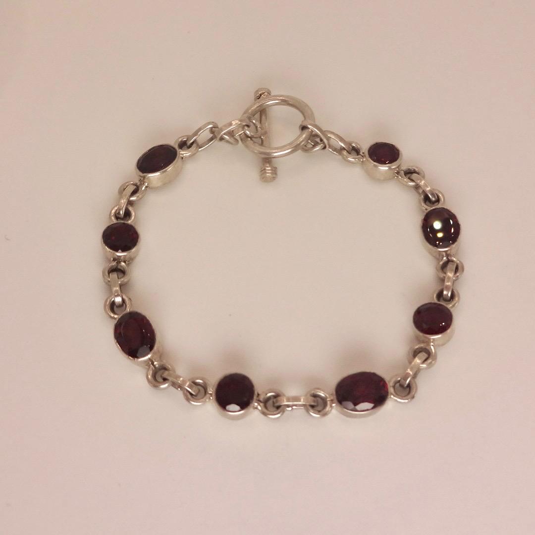 Vintage Bohemian Red Garnet Bracelet 925 Sterling Silver Toggle