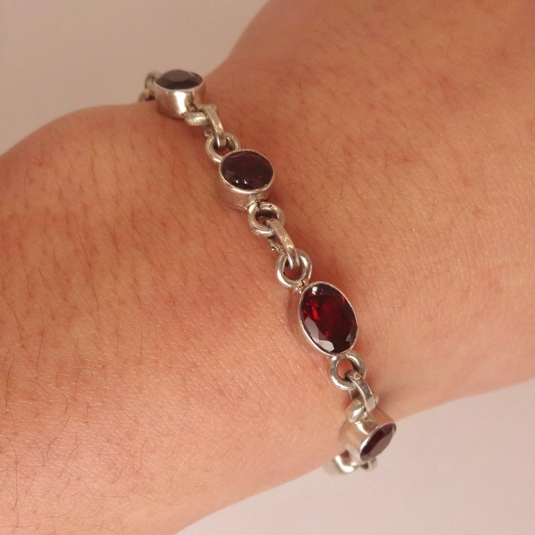Vintage Bohemian Red Garnet Bracelet 925 Sterling Silver Toggle