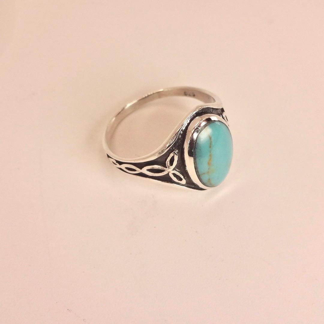 Vintage Turquoise Gemstone 925 Sterling Silver Celtic Ring