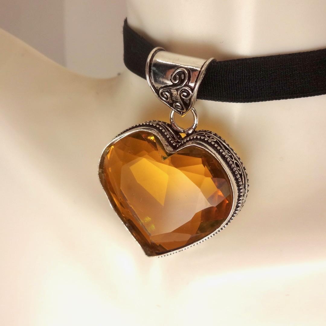 Vintage Amber Glass Heart Antique Black Velvet Ribbon Choker Necklace