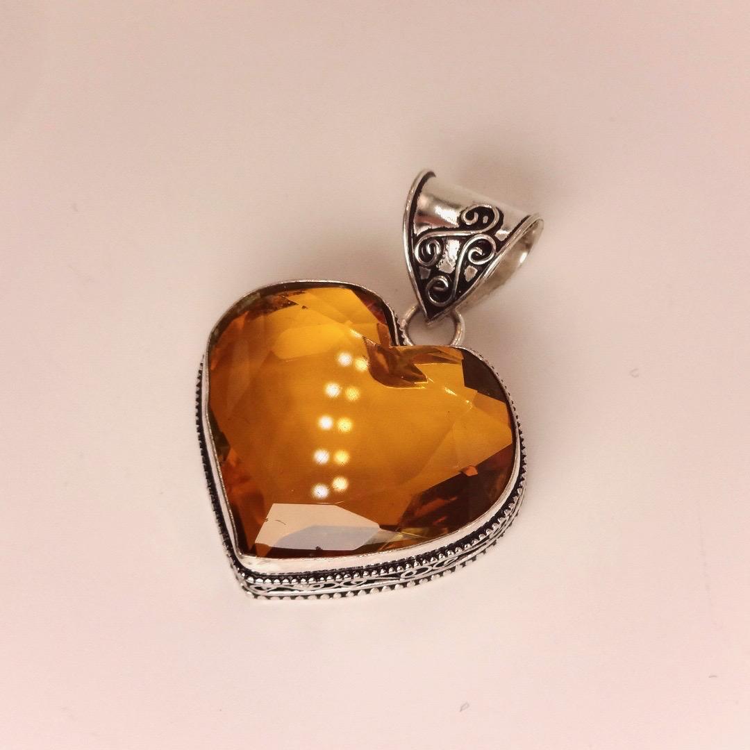 Vintage Amber Glass Heart Antique Black Velvet Ribbon Choker Necklace