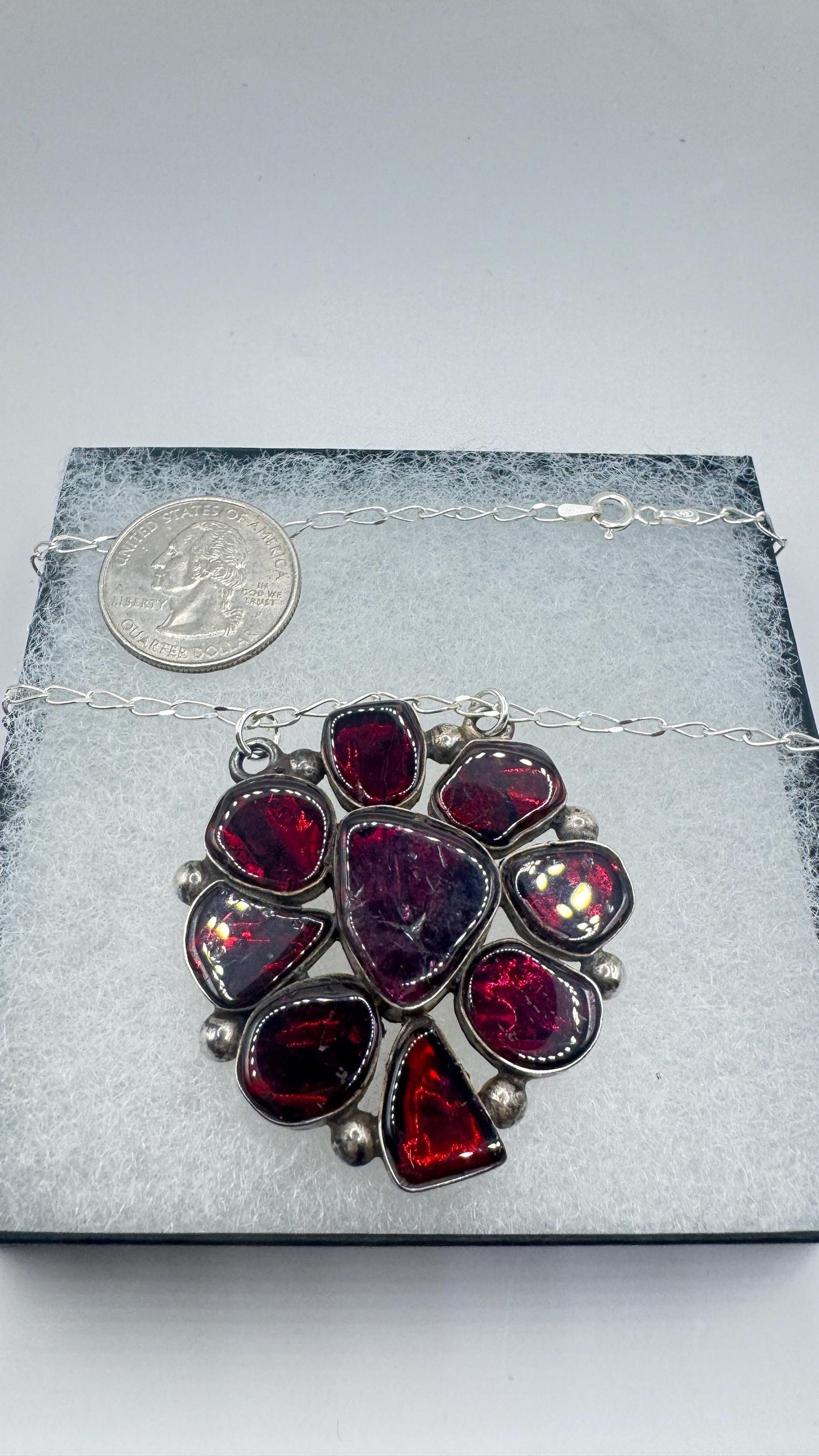 Vintage Handmade 925 Sterling Silver Genuine Garnet Antique Pendant Necklace
