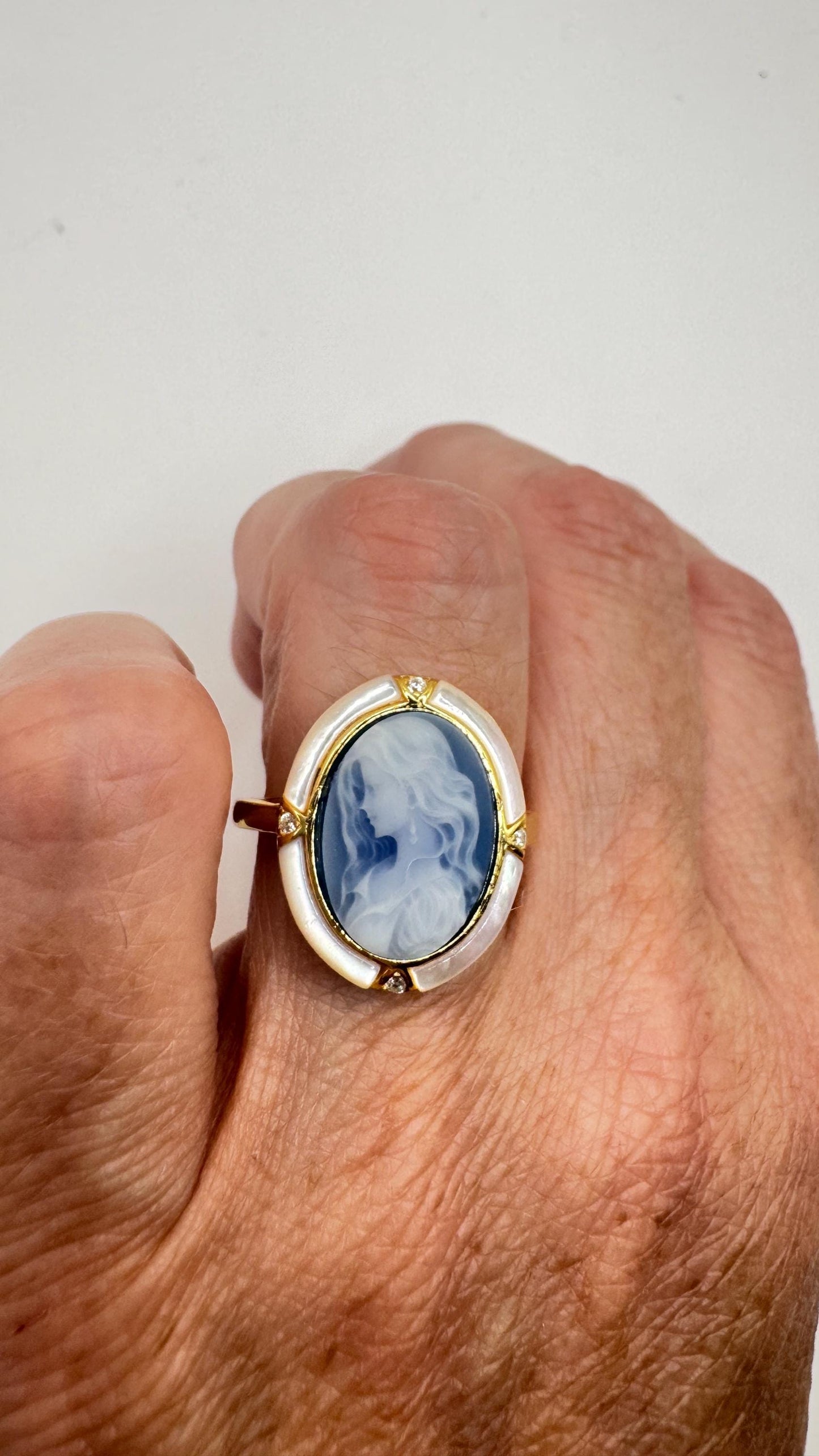 Vintage Blue Onyx Cameo Golden 925 Sterling Silver Cocktail Ring