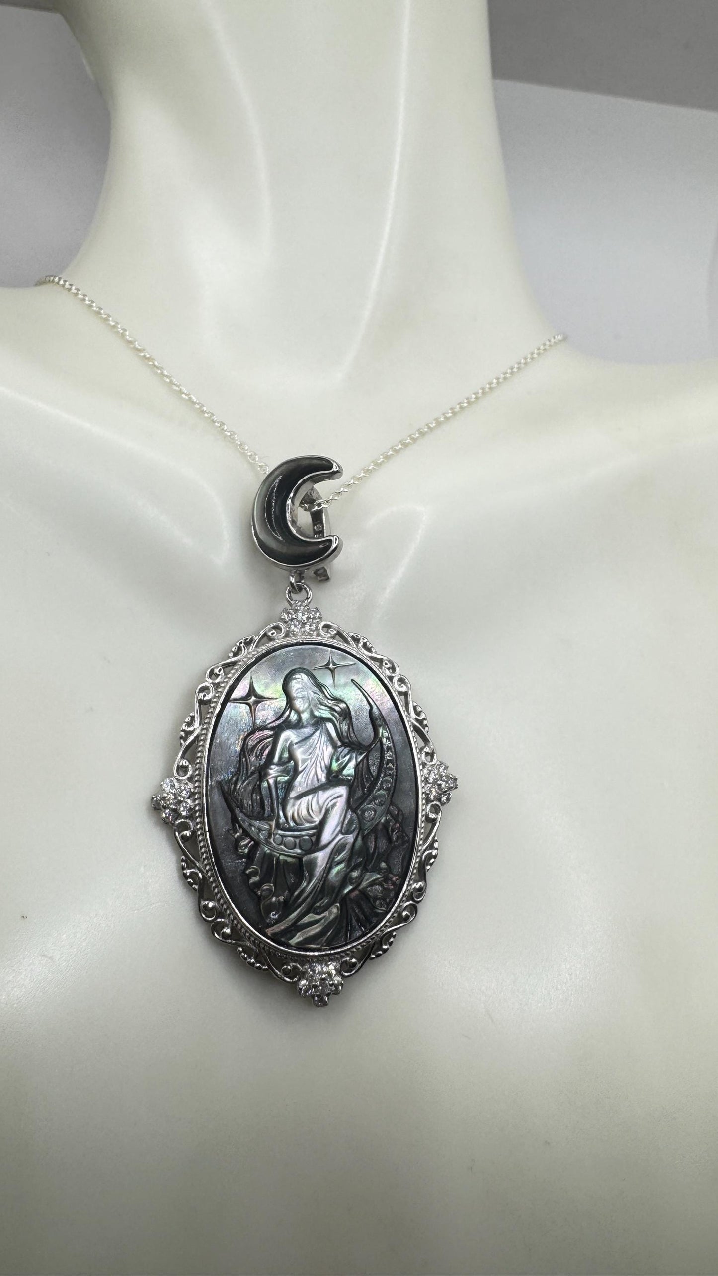 Vintage Moon Goddess Genuine Abalone Cameo Sterling Silver Necklace