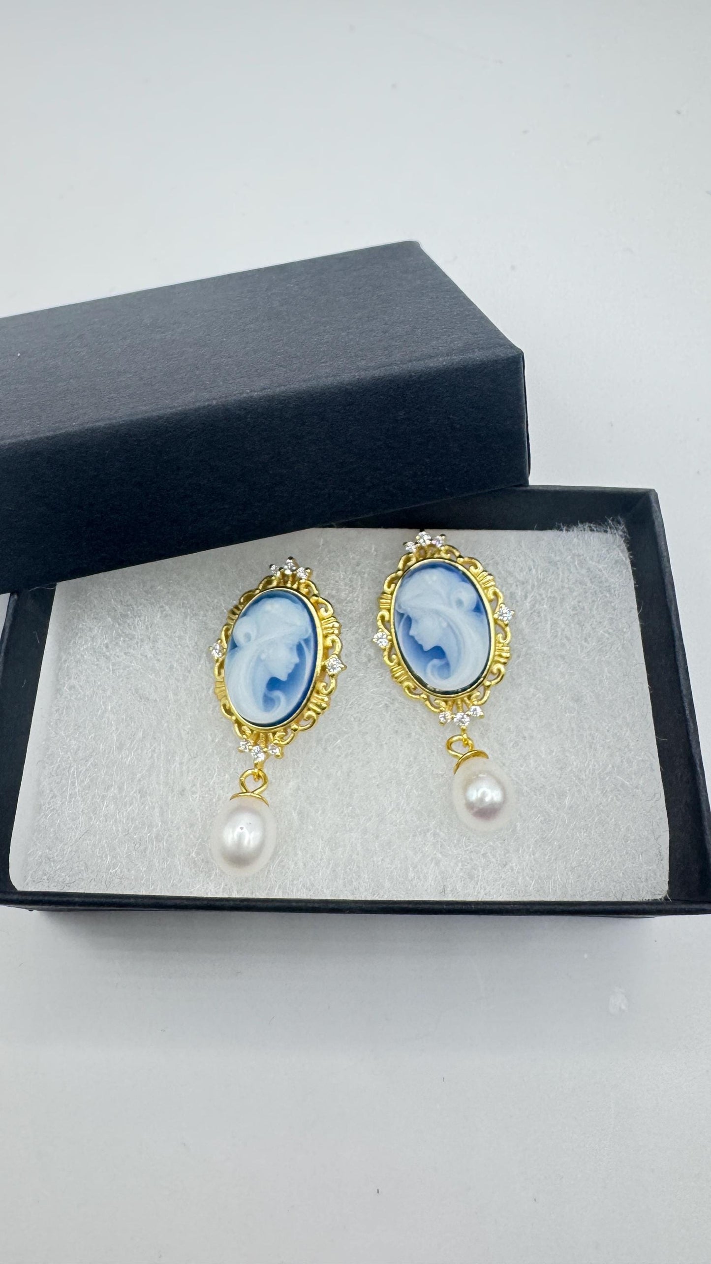 Vintage Blue Onyx Cameo Yellow Gold 925 Sterling Silver Earrings