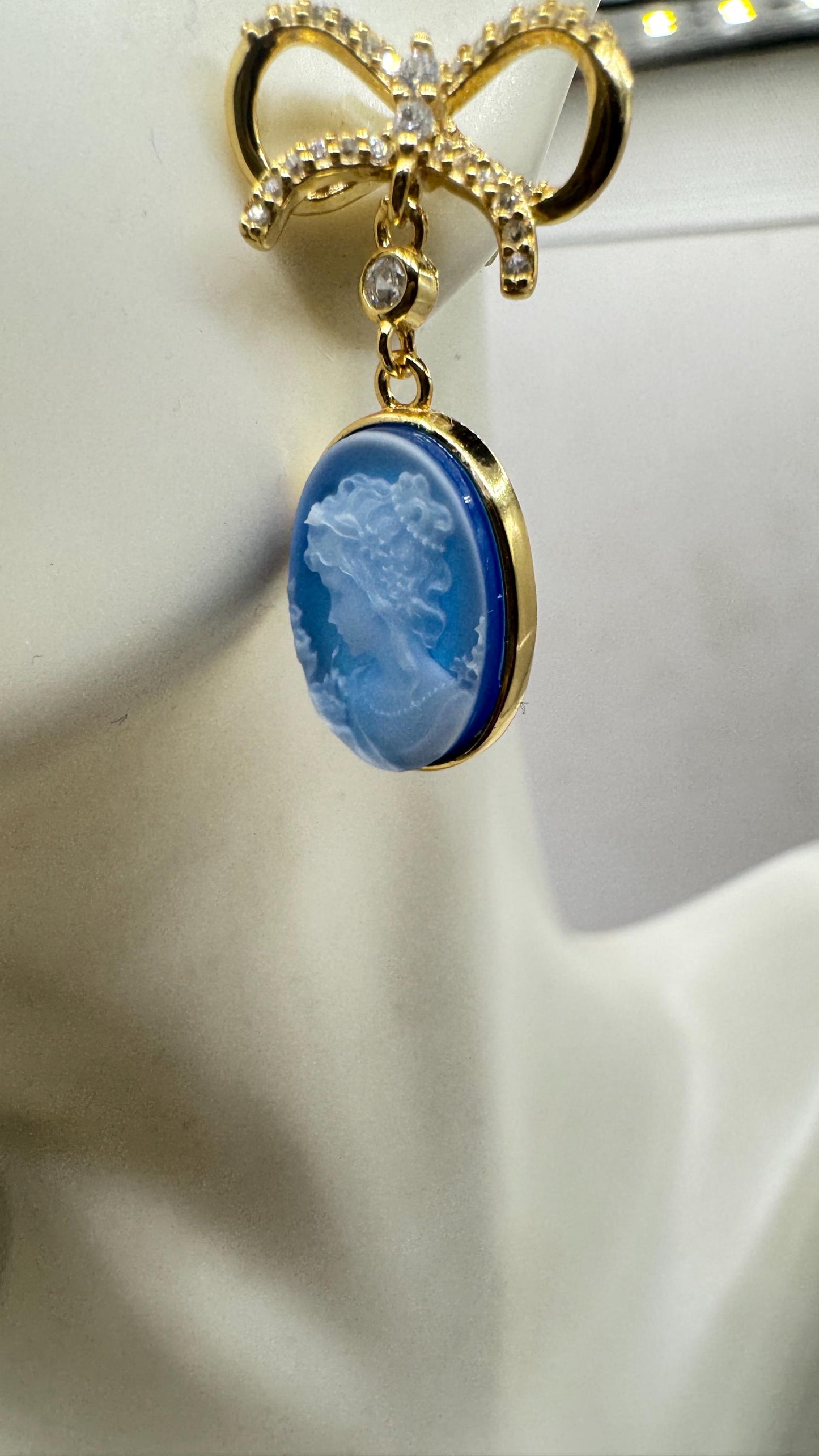 Vintage Blue Onyx Cameo Yellow Golden 925 Sterling Silver Earrings