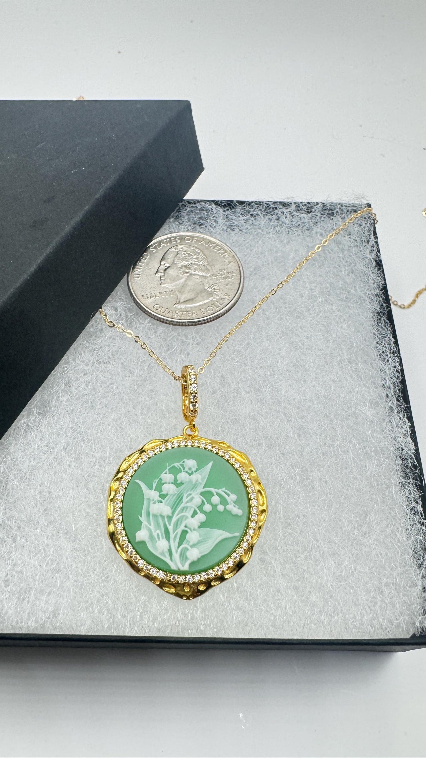 Vintage Lily of the Valley Green Onyx Cameo Choker 925 Sterling Silver Necklace