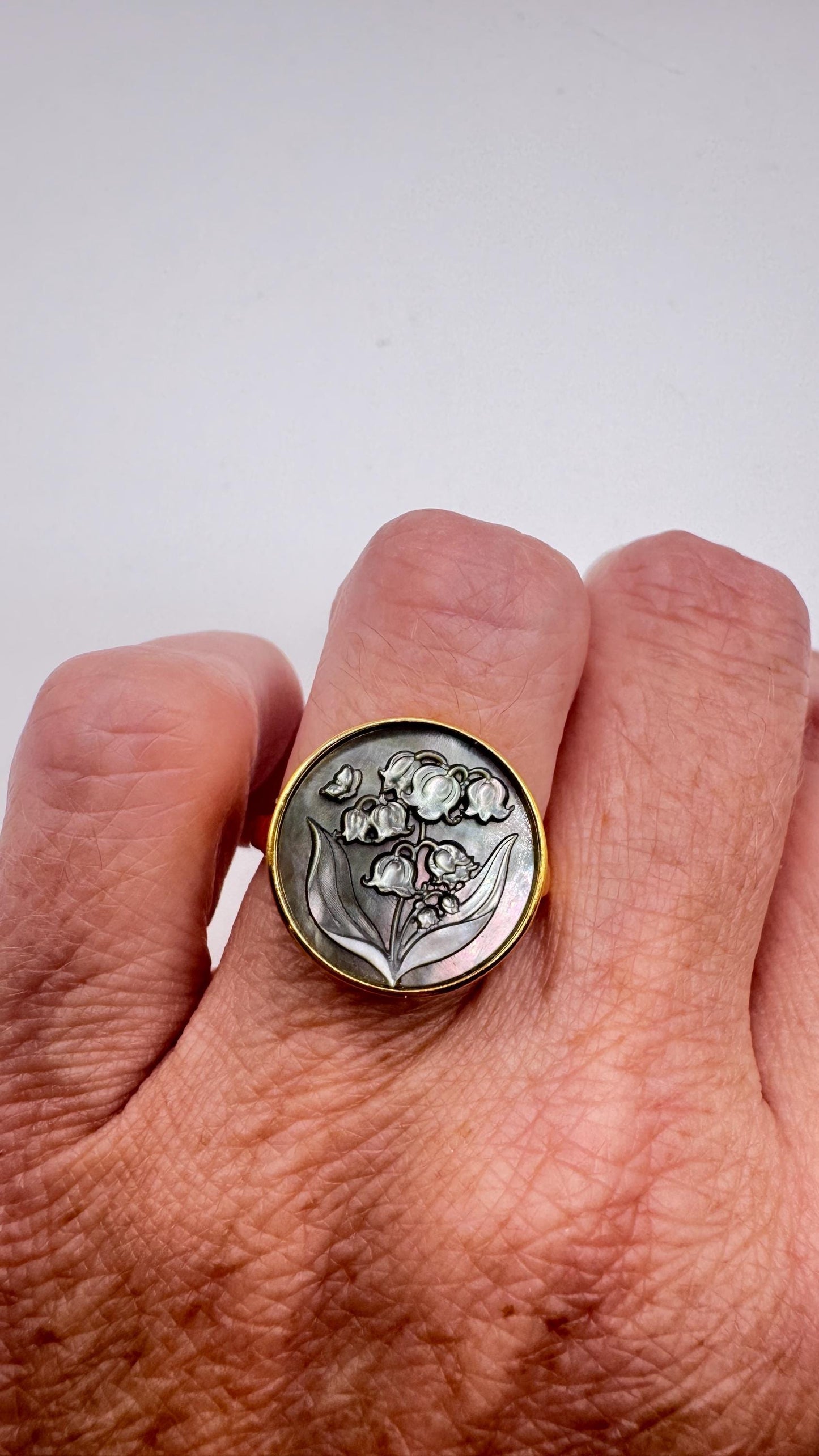 Vintage Lily of the Valley Abalone Cameo 925 Sterling Silver Ring