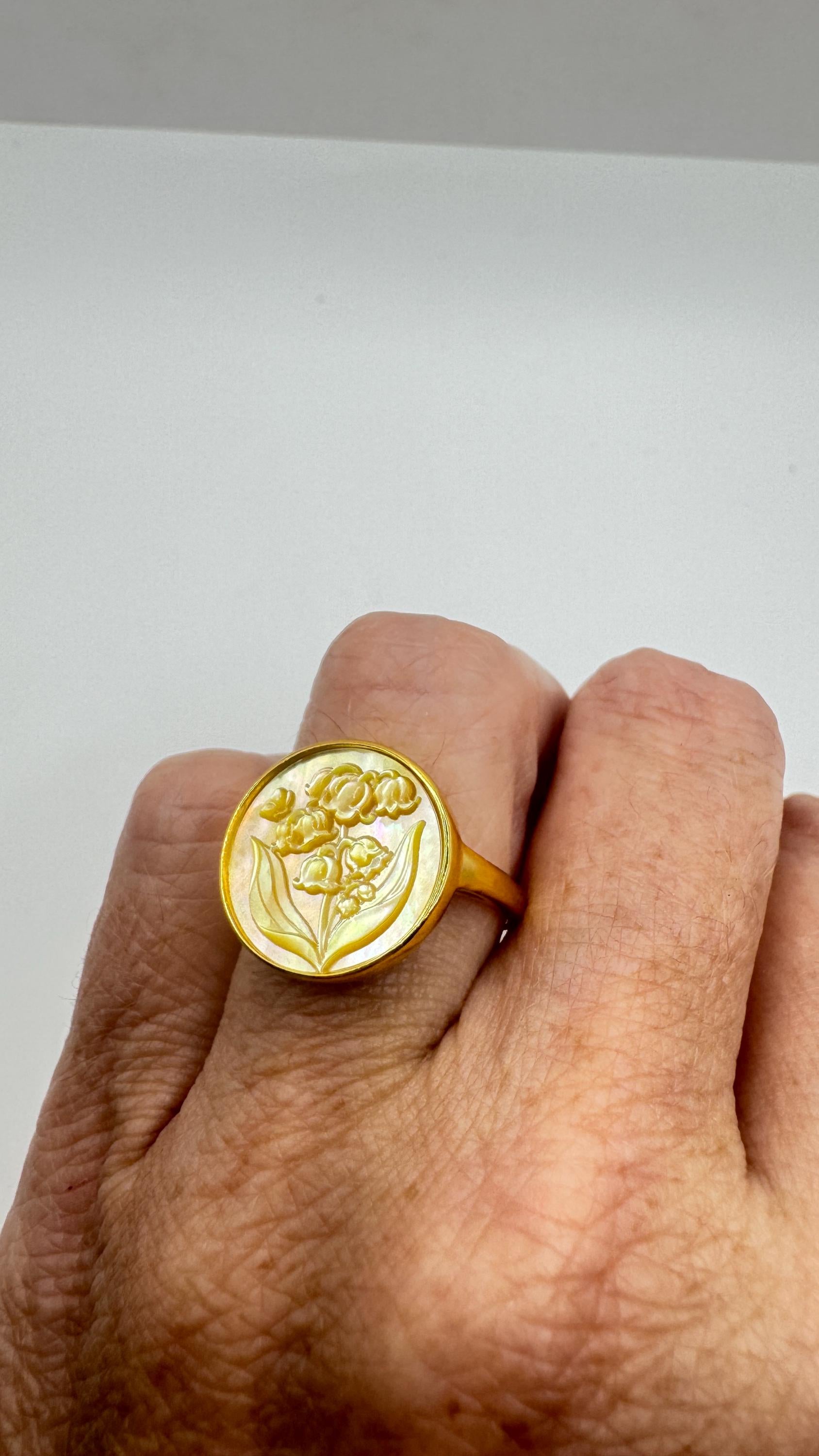 Vintage Lily of the Valley Abalone Cameo 925 Sterling Silver Ring