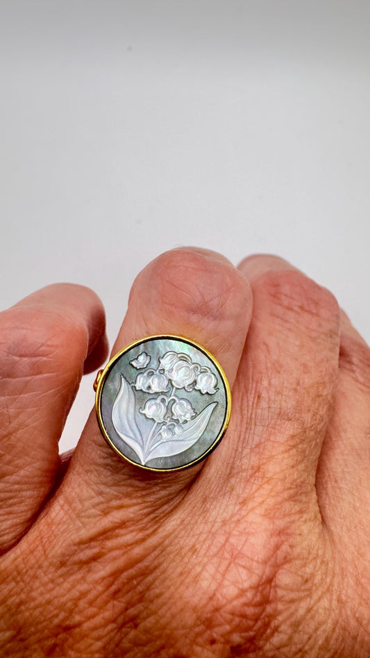 Vintage Lily of the Valley Abalone Cameo 925 Sterling Silver Ring