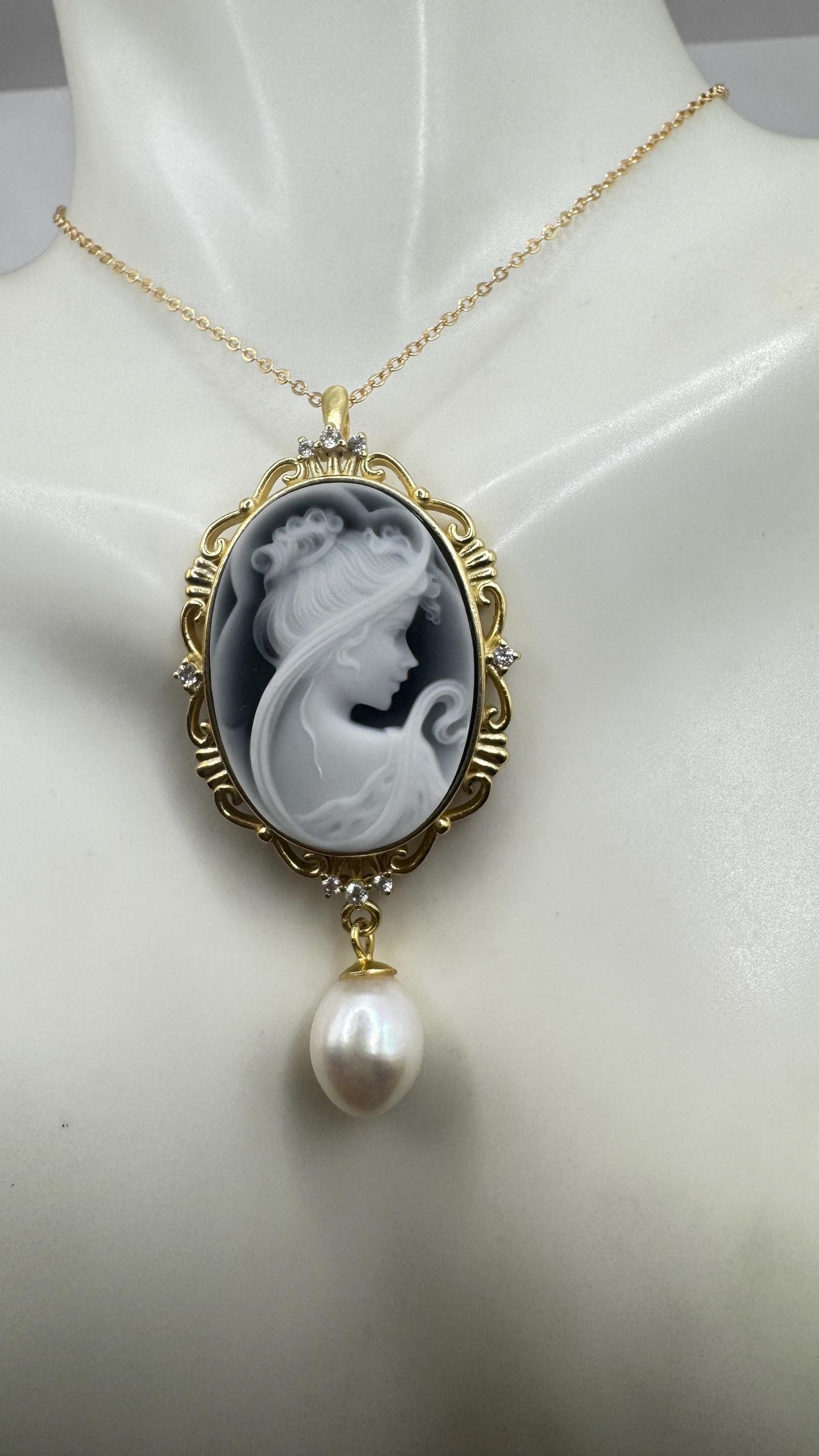 Vintage Onyx Cameo Golden 925 Sterling silver Necklace Choker