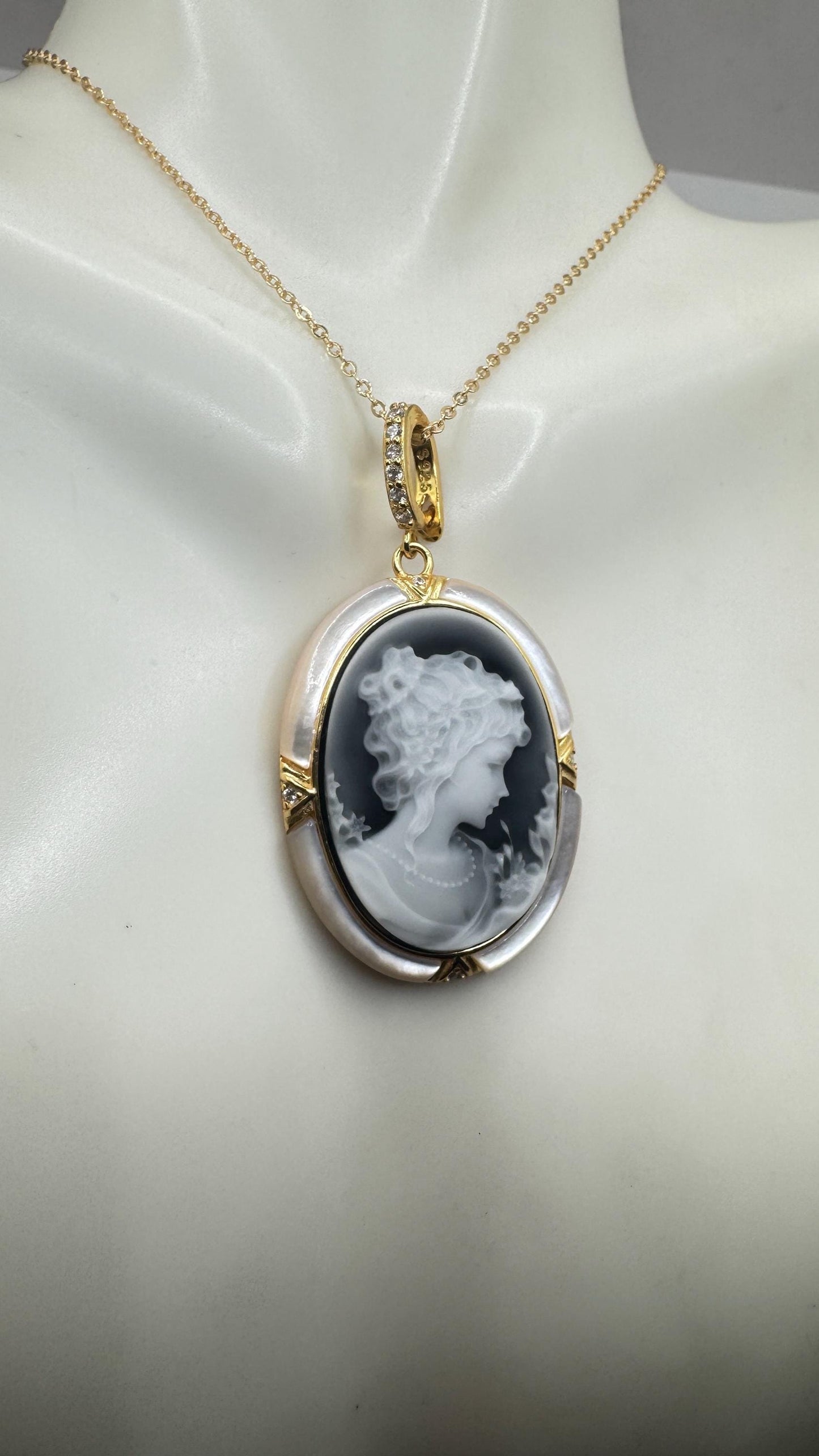 Vintage Onyx Cameo Golden 925 Sterling silver Necklace Choker