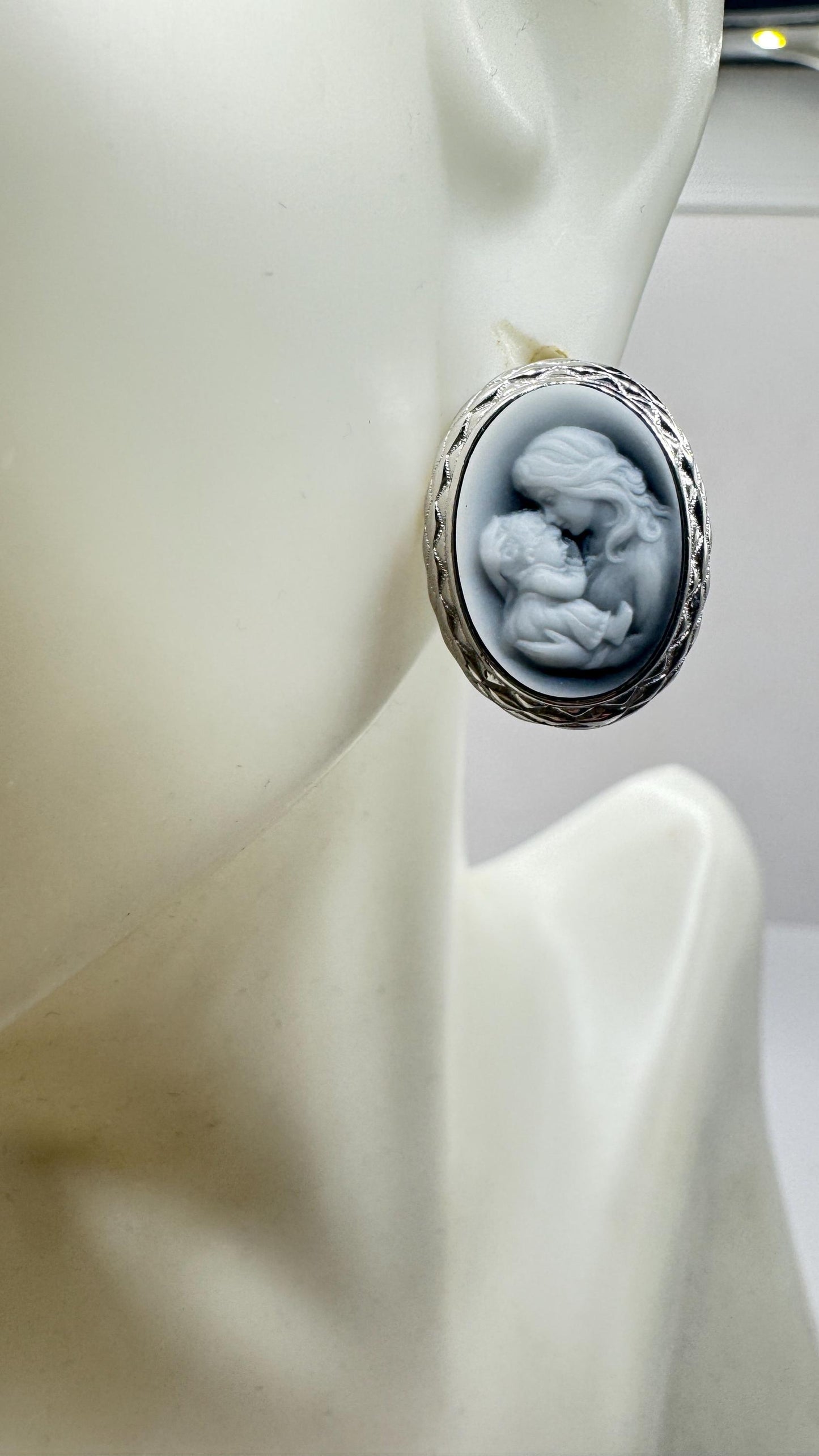 Vintage Mother Child Cameo Golden 925 Sterling Silver Stud Earrings