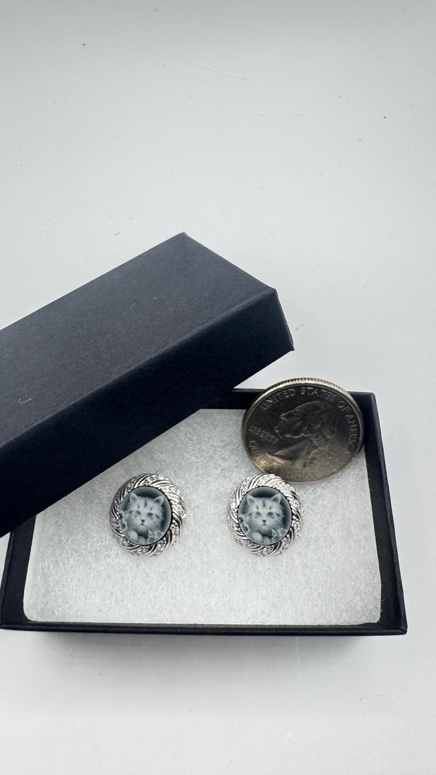 Vintage Cat Cameo Golden 925 Sterling Silver Stud Earrings
