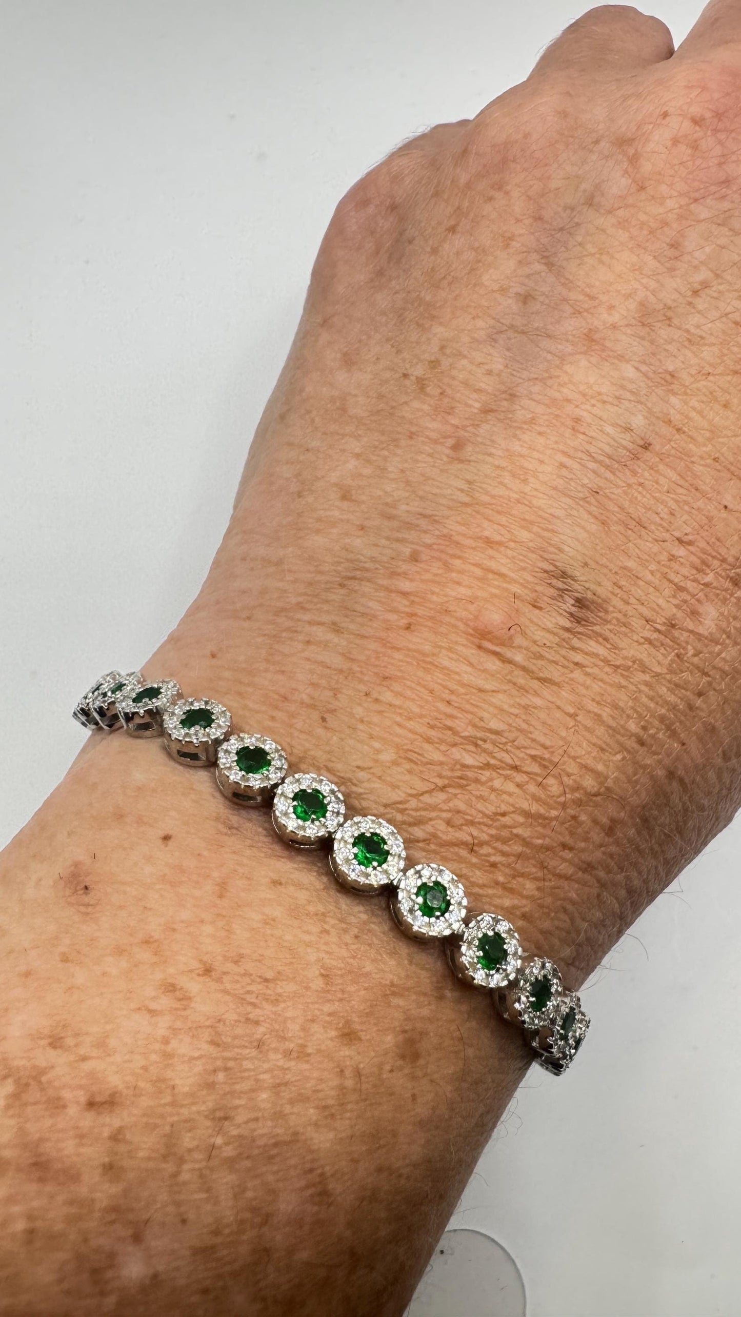 Vintage Handmade Real Green Emerald Rhodium Finished Sterling Silver Tennis Bracelet