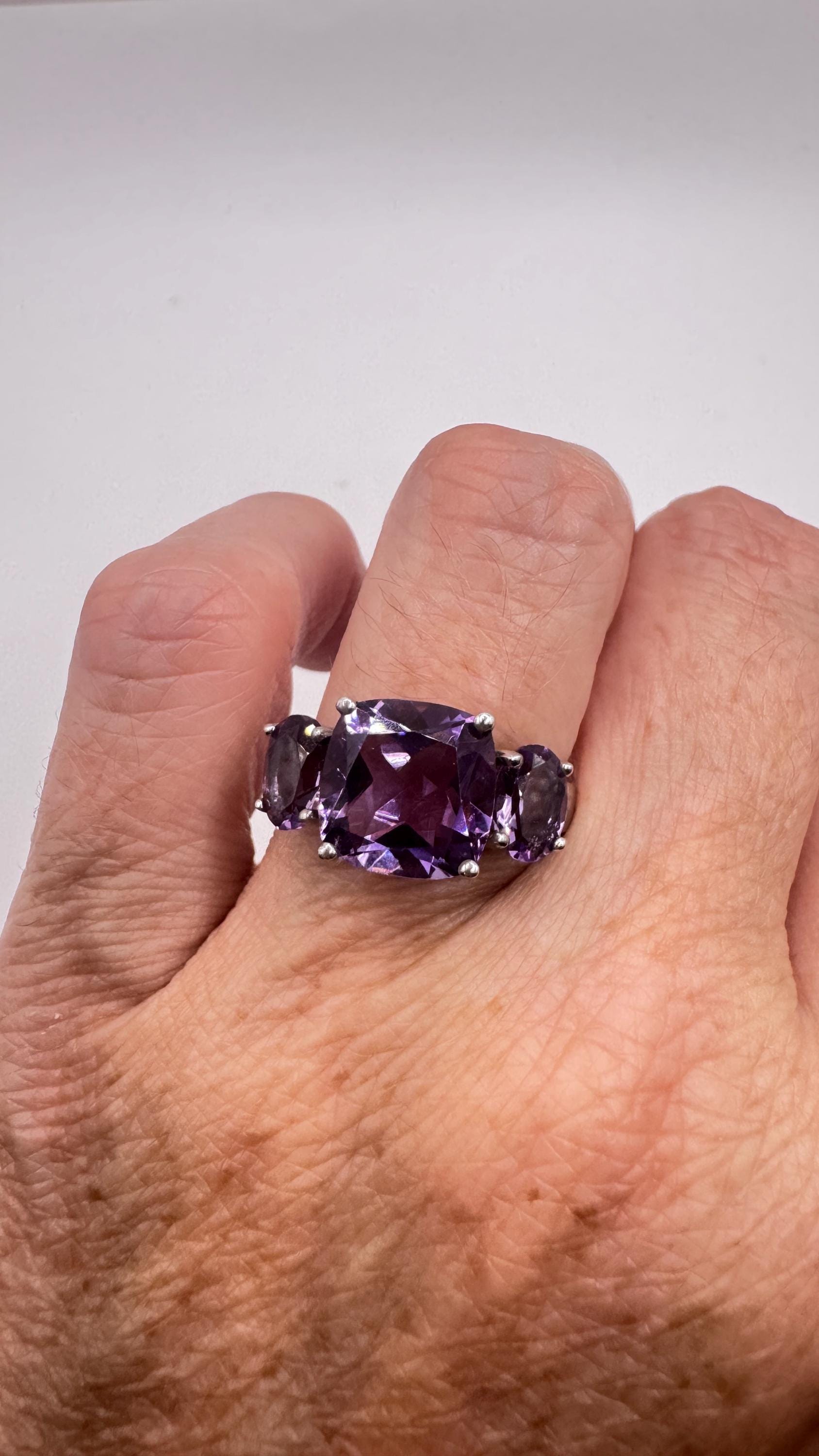 Vintage Purple Amethyst Ring 925 Sterling Silver Gothic Size 8