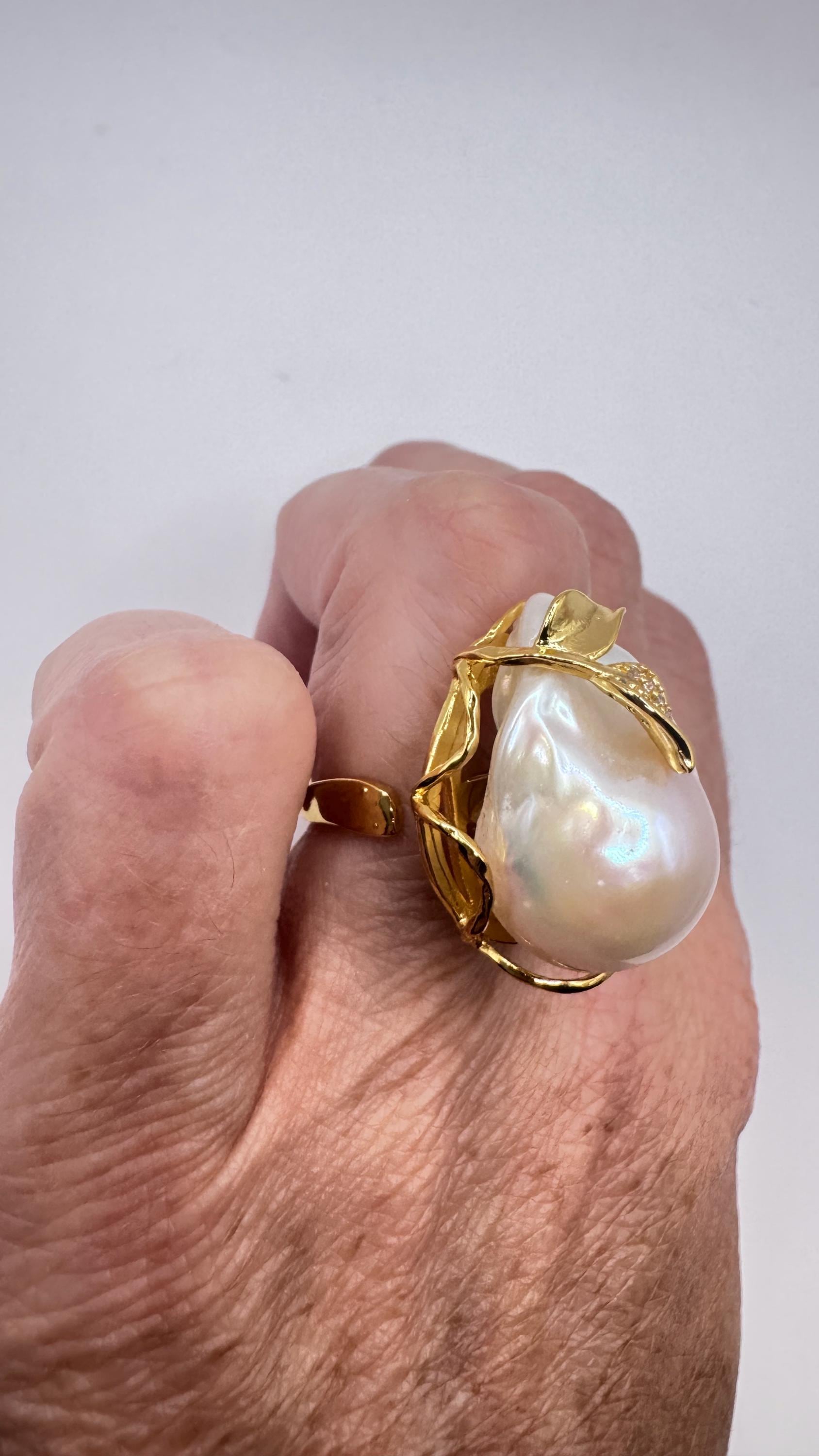 Vintage Biwa Pearl Ring Golden 925 Sterling Silver Cocktail Statement Adjustable