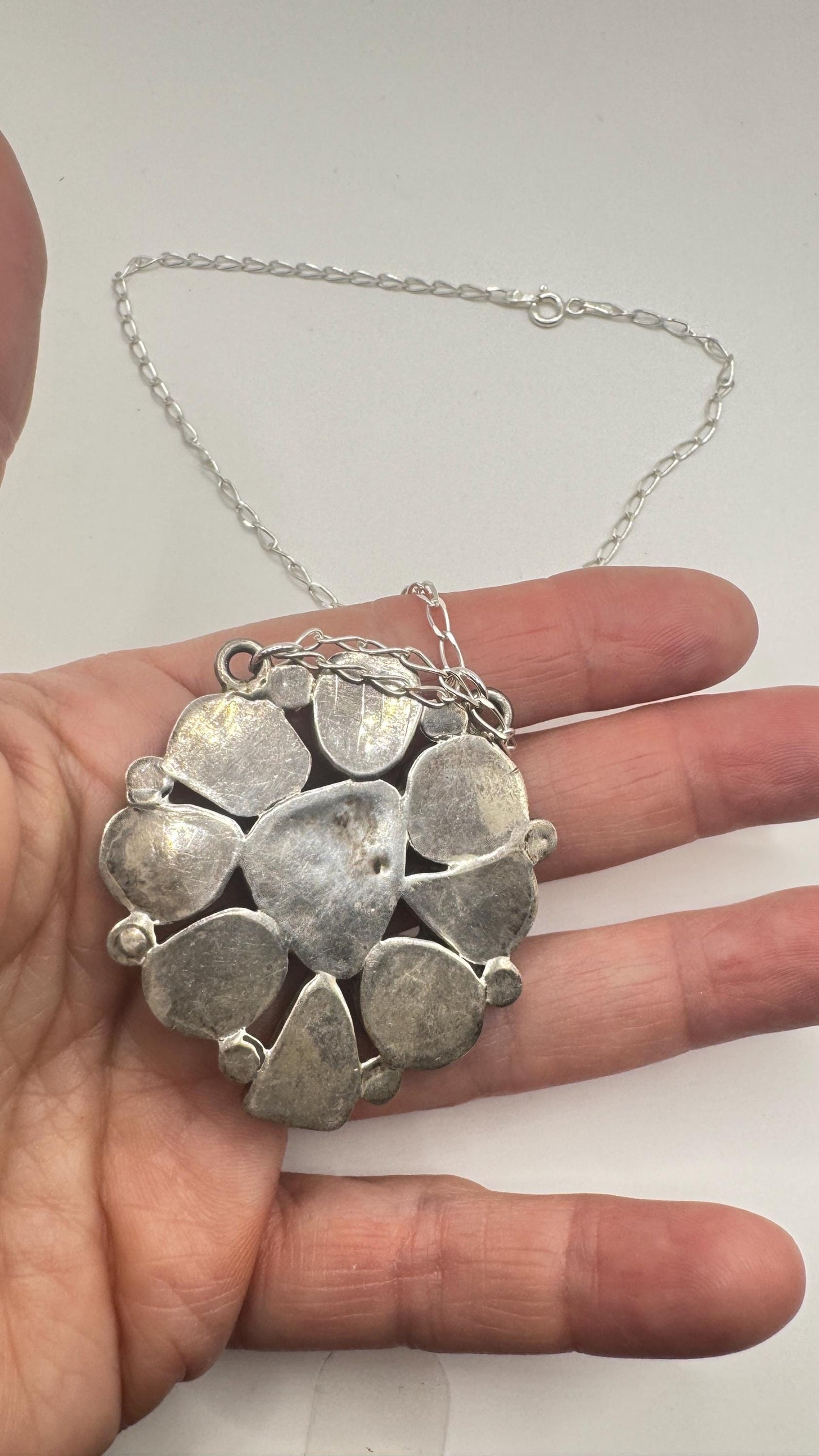 Vintage Handmade 925 Sterling Silver Genuine Garnet Antique Pendant Necklace