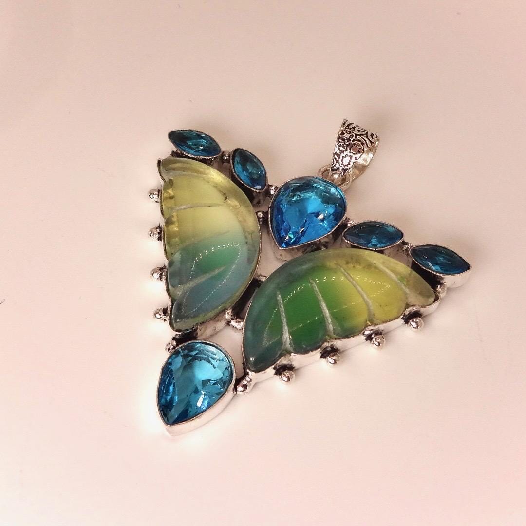 Vintage Glass Butterfly Pendant Necklace Velvet Choker